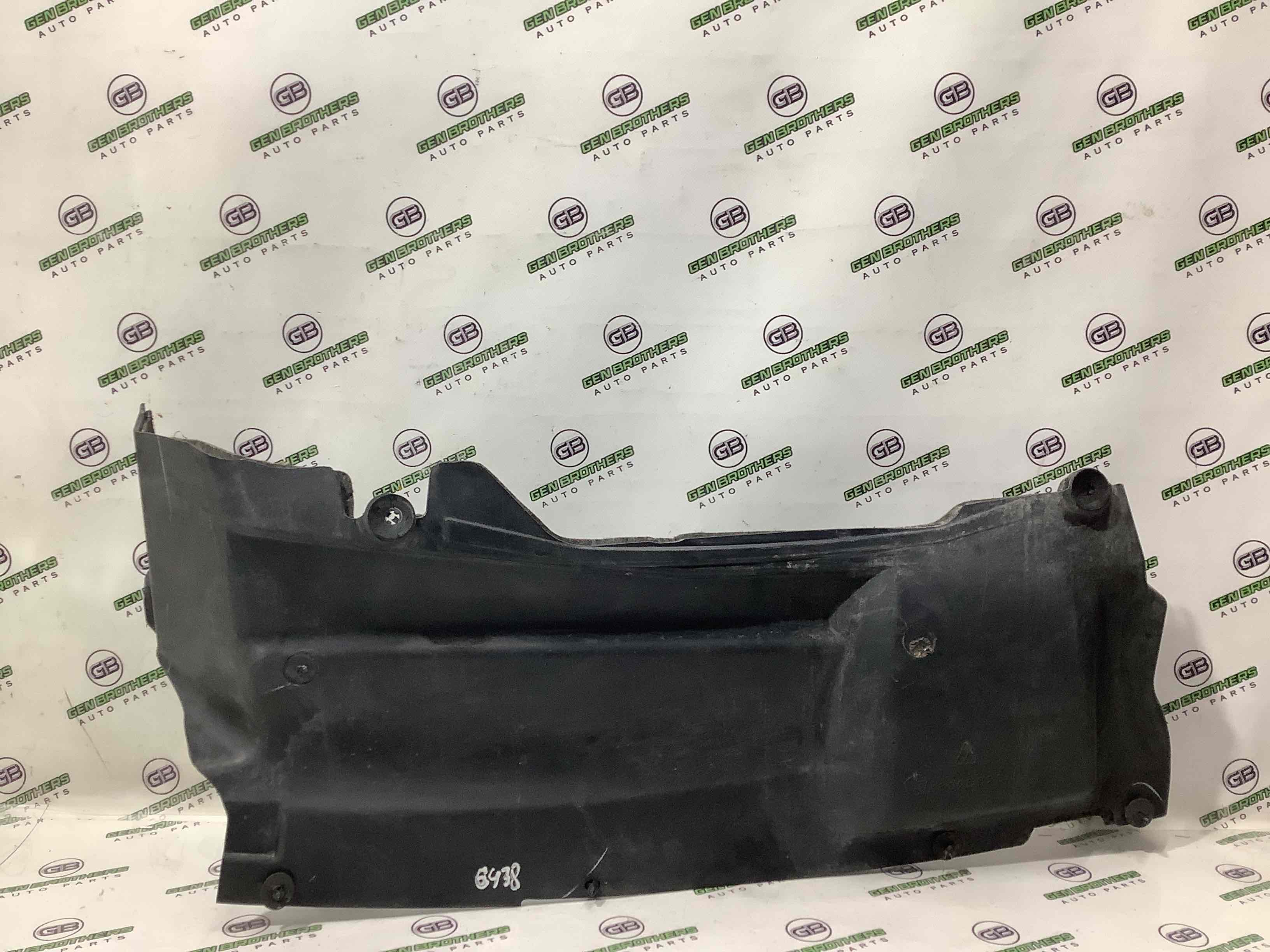 Теплоэкран, пластиковые изоляторы