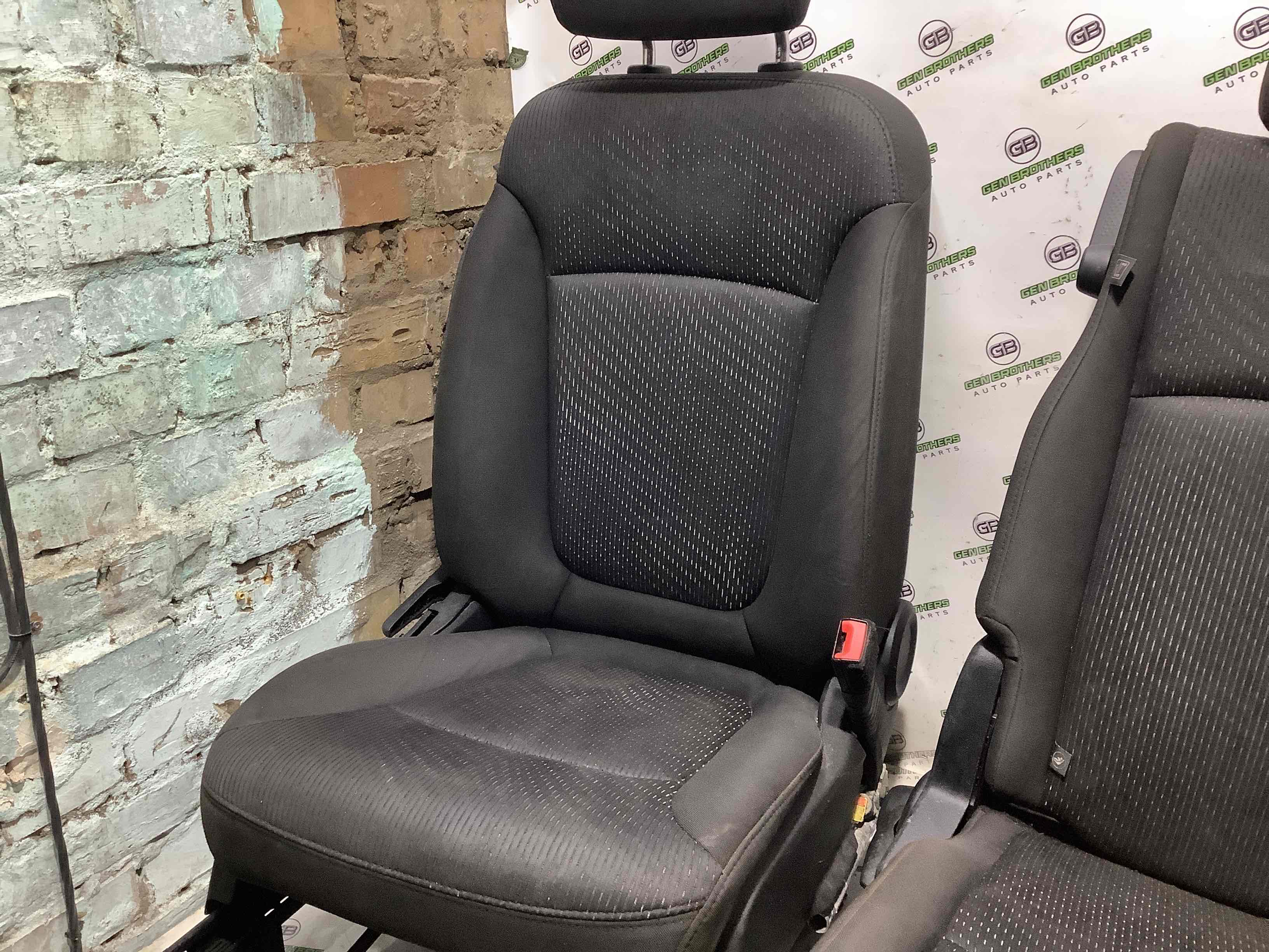 Салон комплект сидений