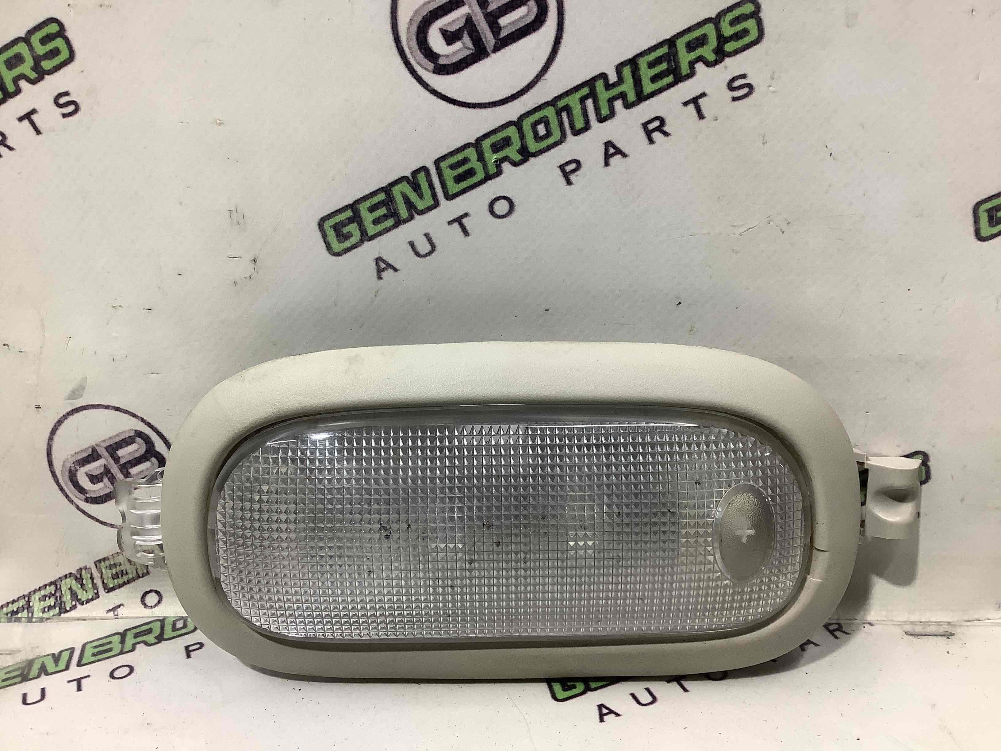 Фонарь салонный, плафон