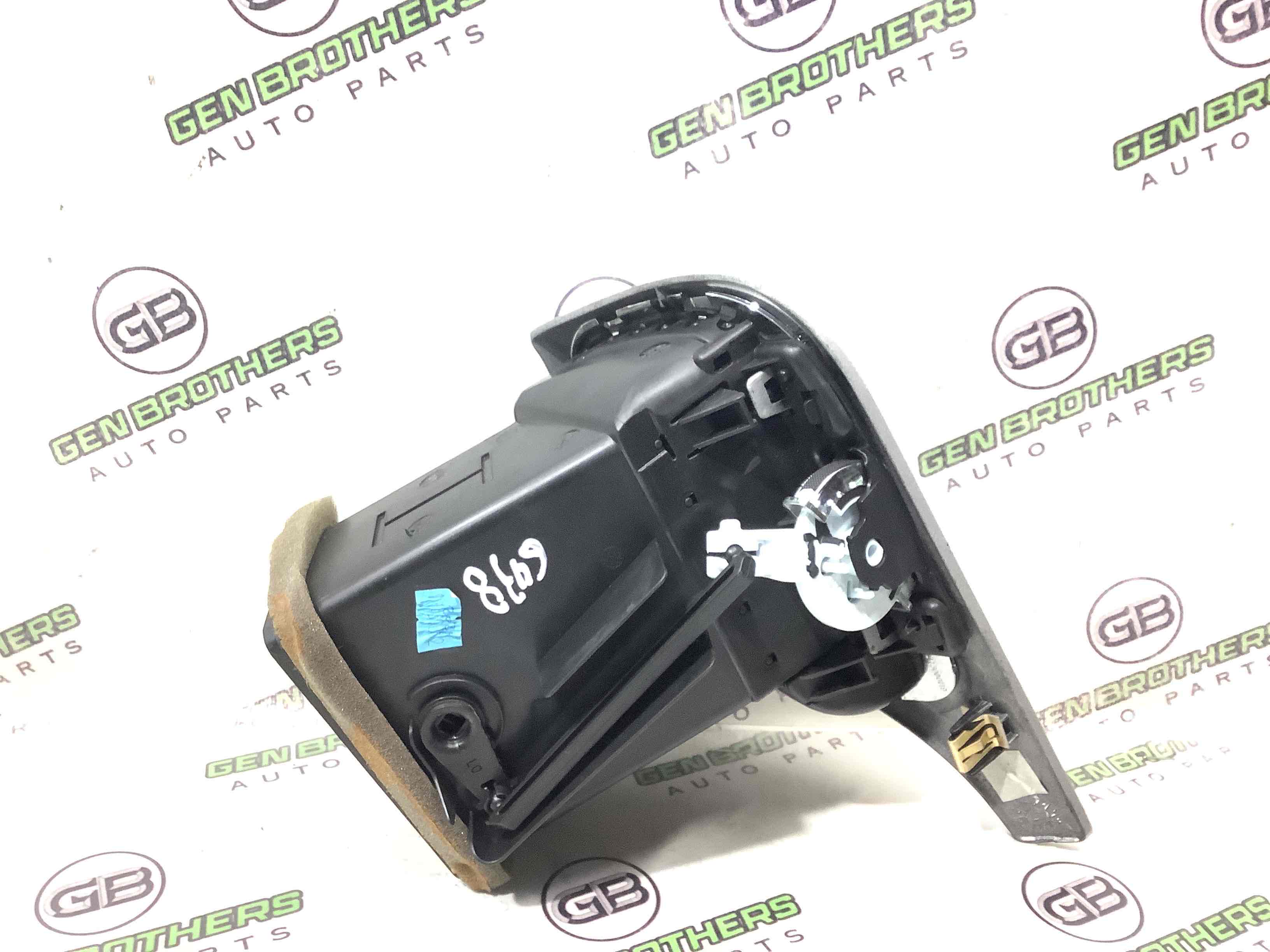 Дефлектор обдува салона