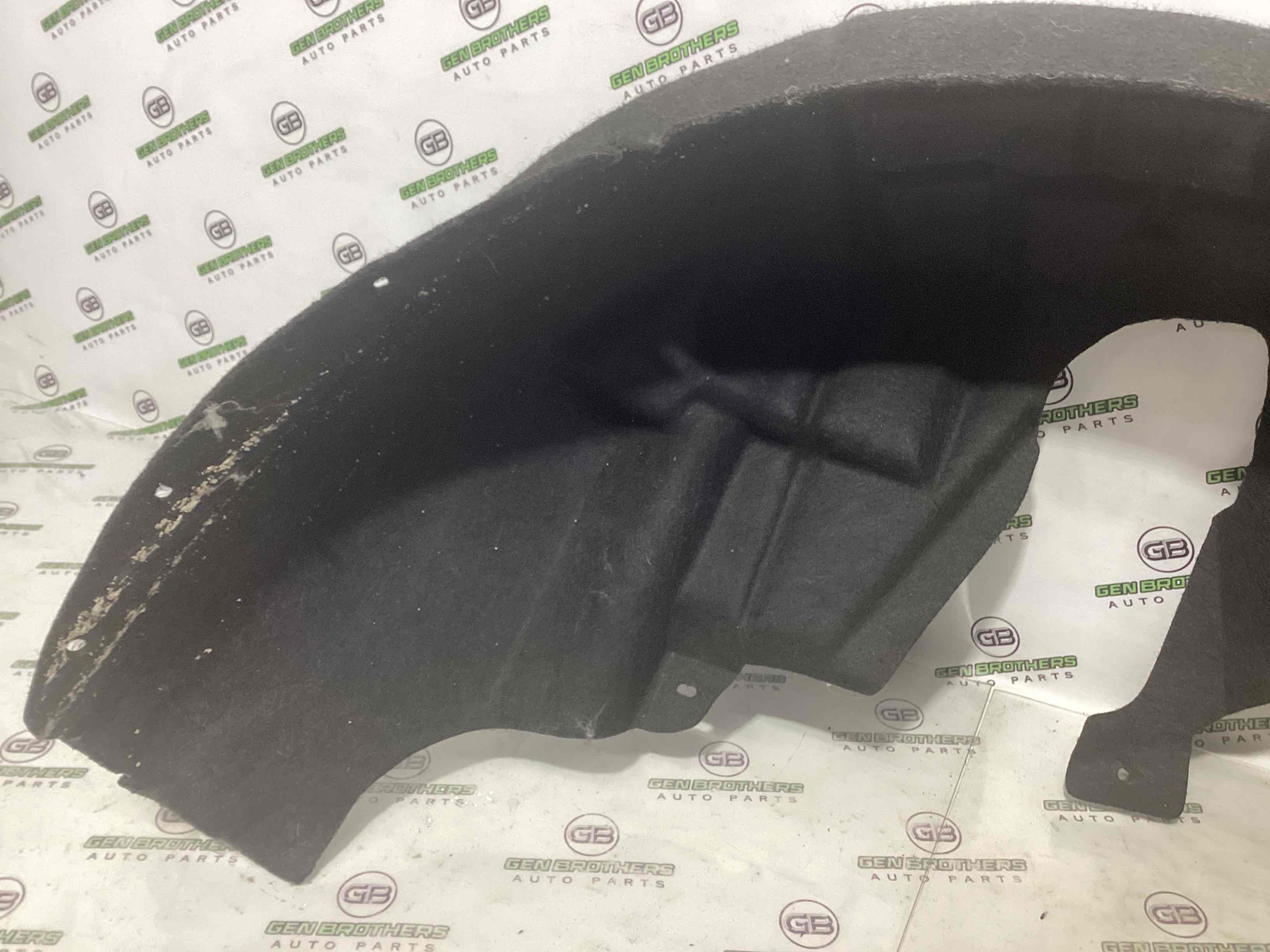 Захист арок задній правий підкрилок