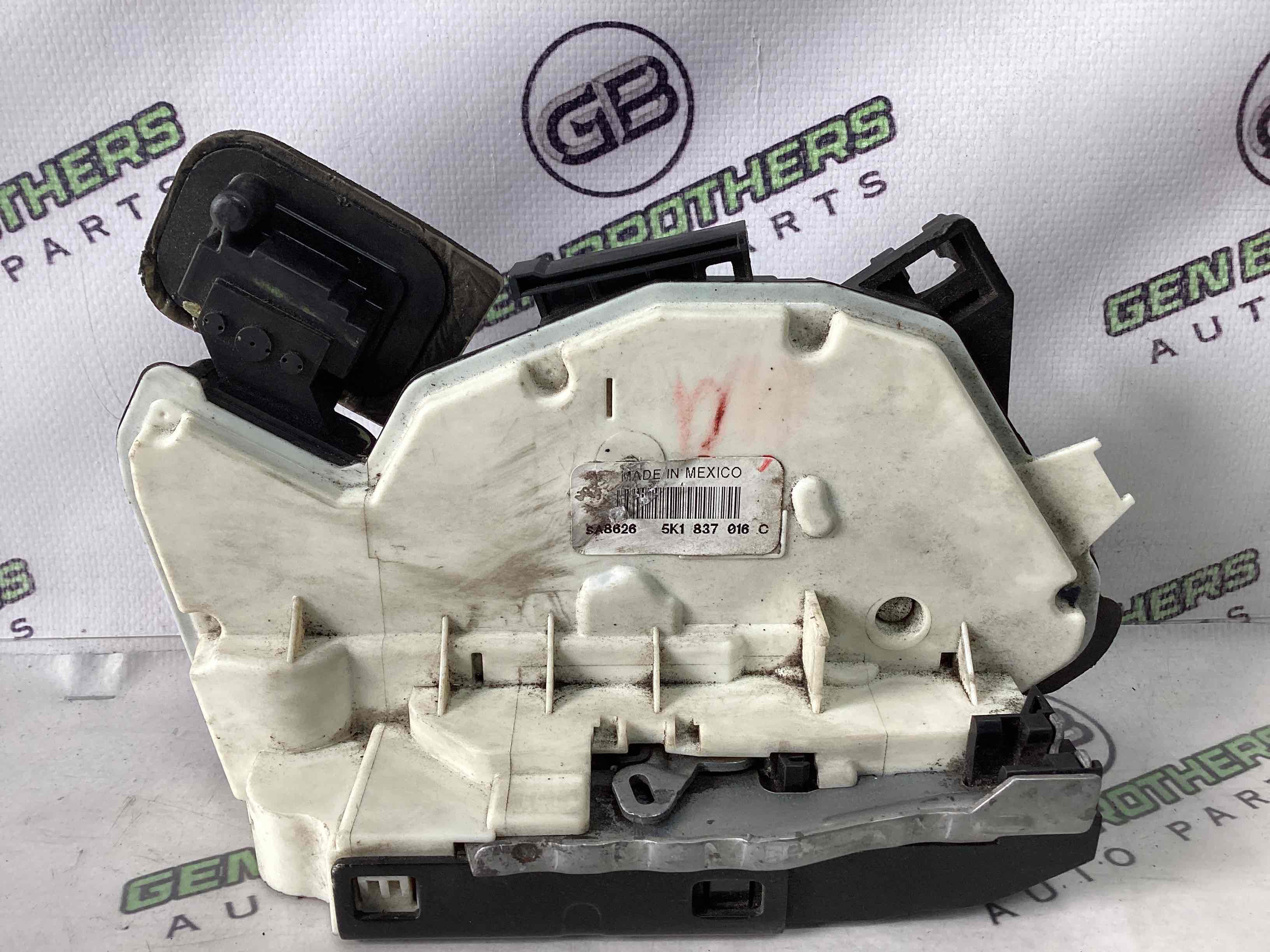 Замок дверей передньої правої