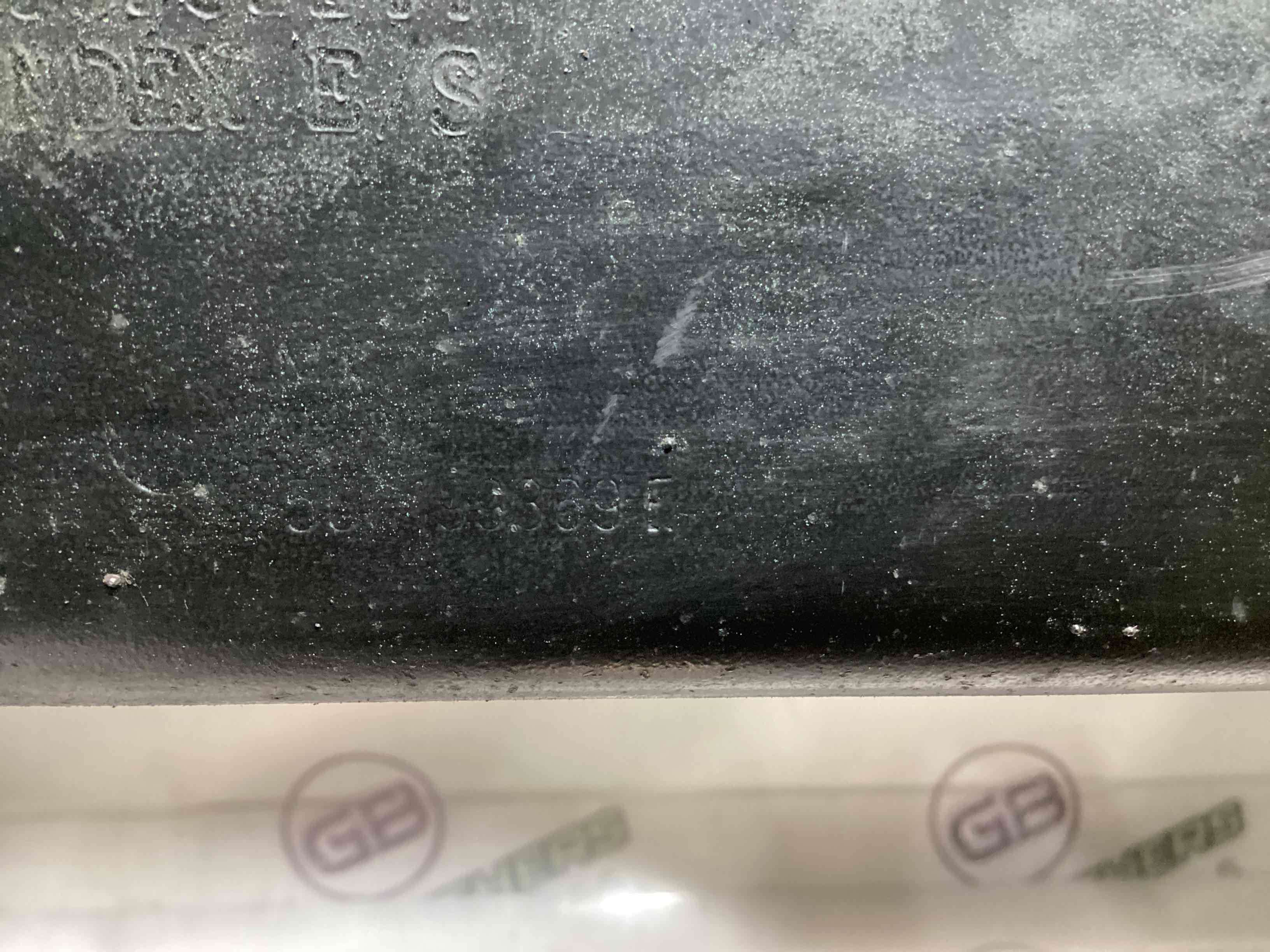 Балка підвіски передня підрамник