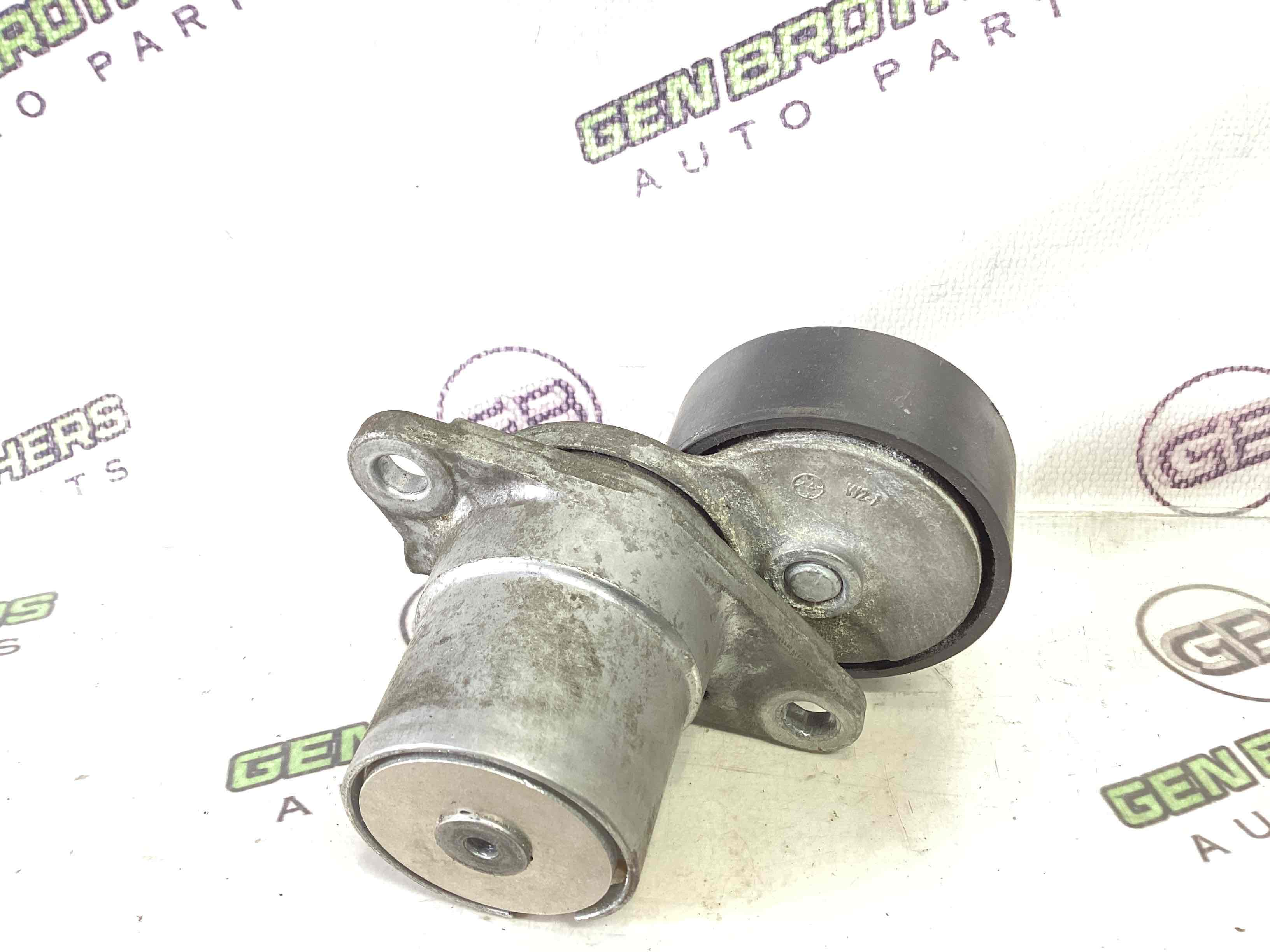 Механізм натягу ременя, ланцюга, ролика