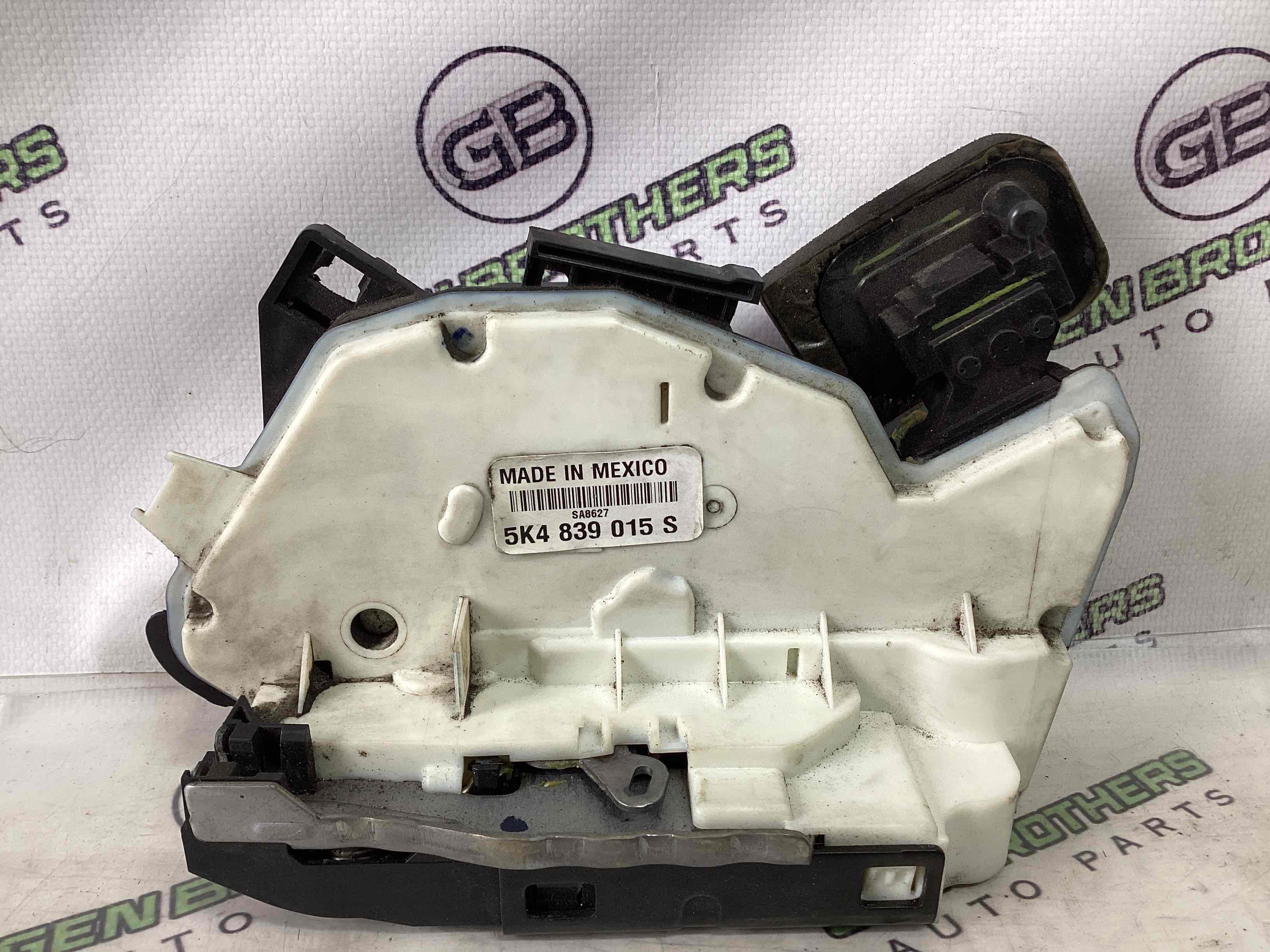 Замок дверей задньої лівої