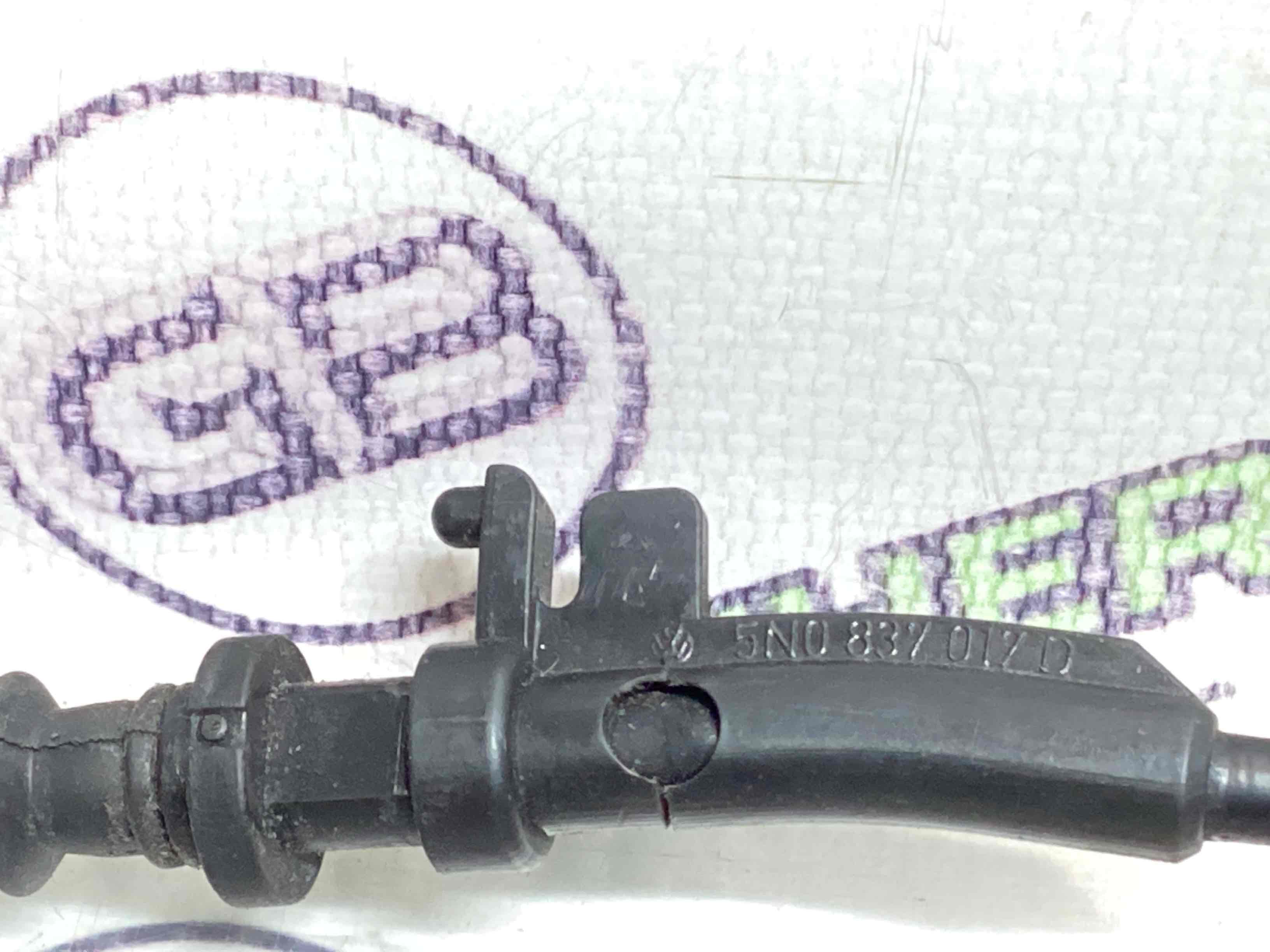 Трос ручки дверей