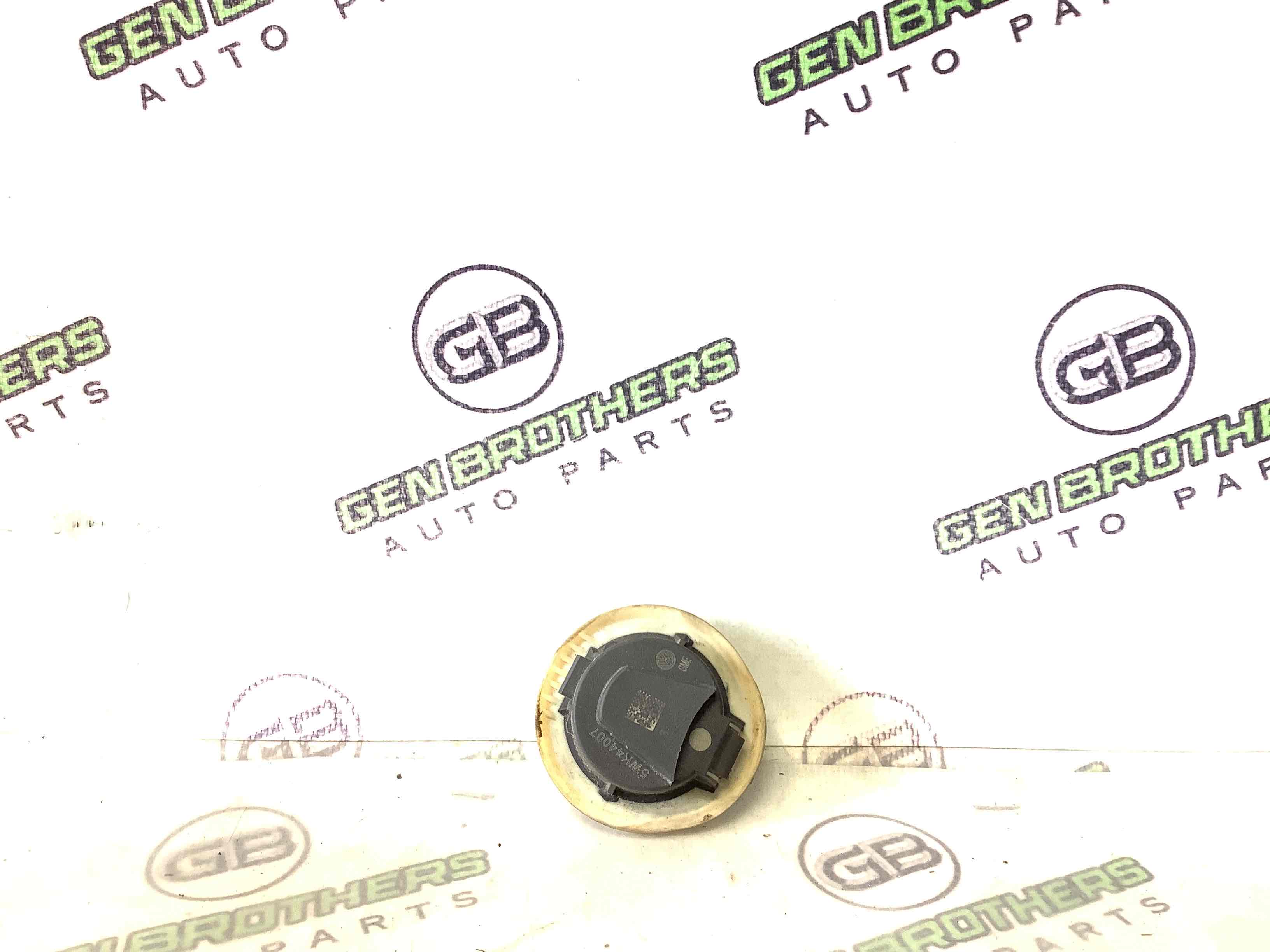 Датчик удару Airbag бічний