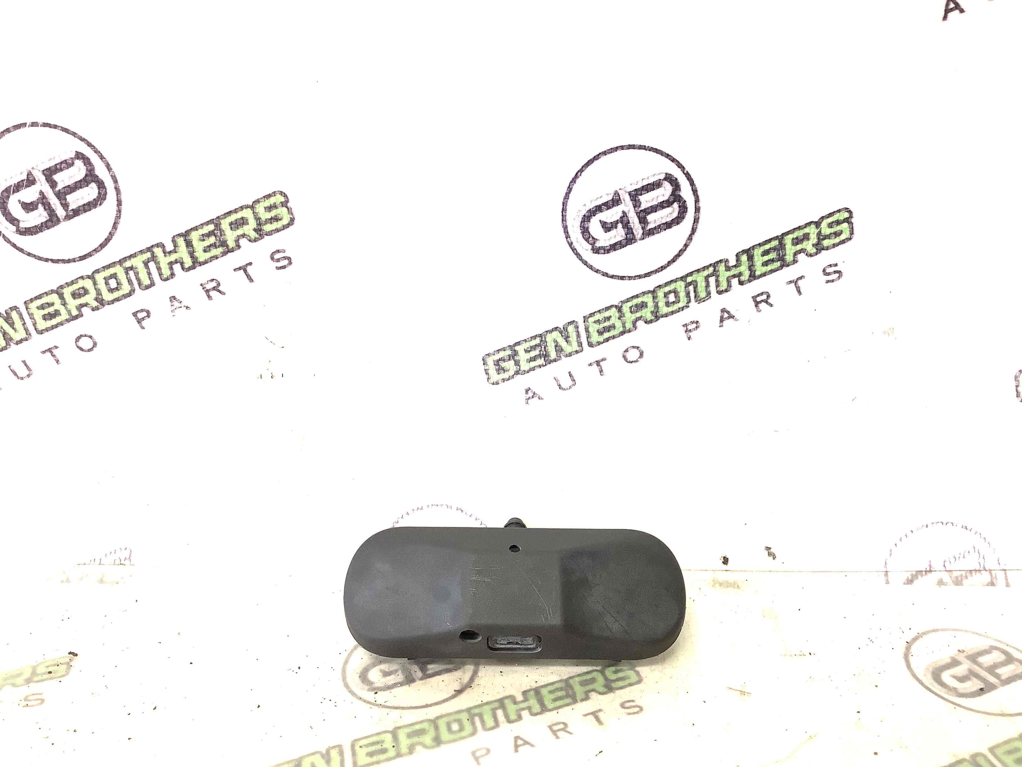 Форсунка омивача, насос омивача, шланг омивача