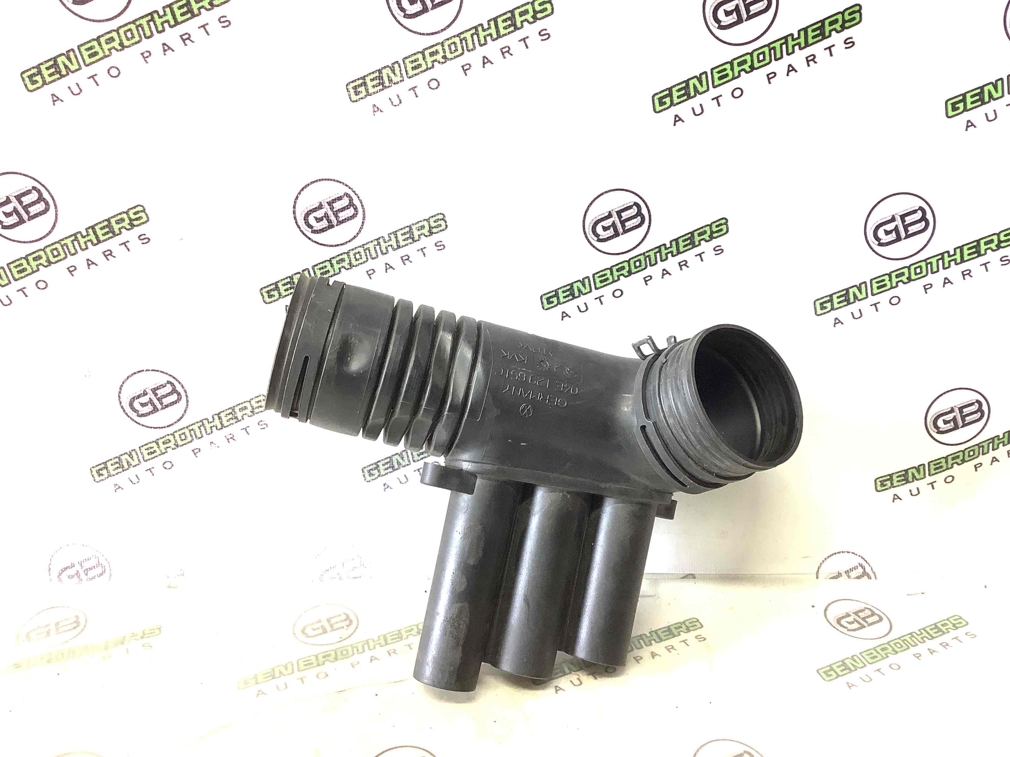 Патрубок повітряного фільтра