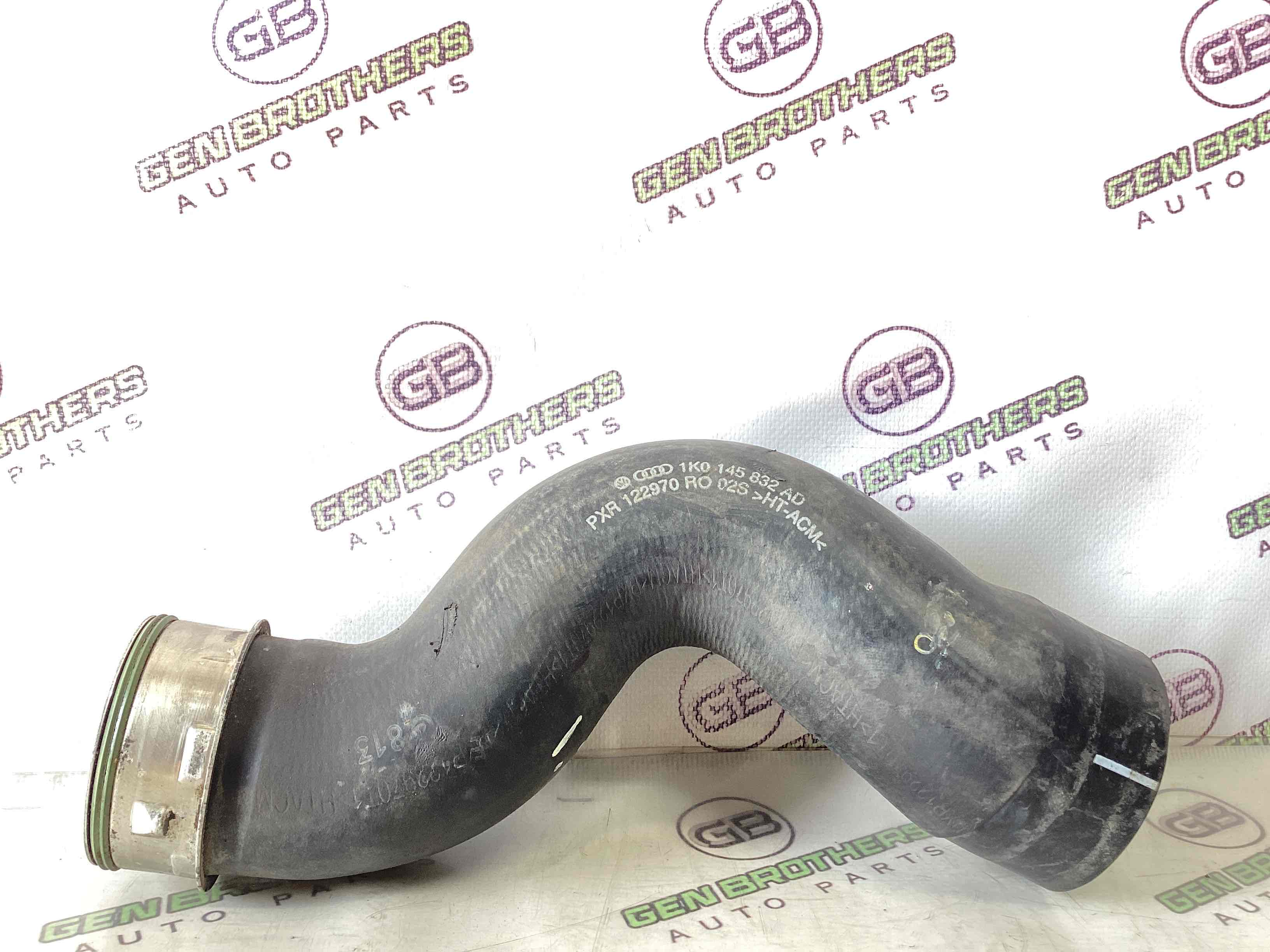 Патрубок інтеркулера