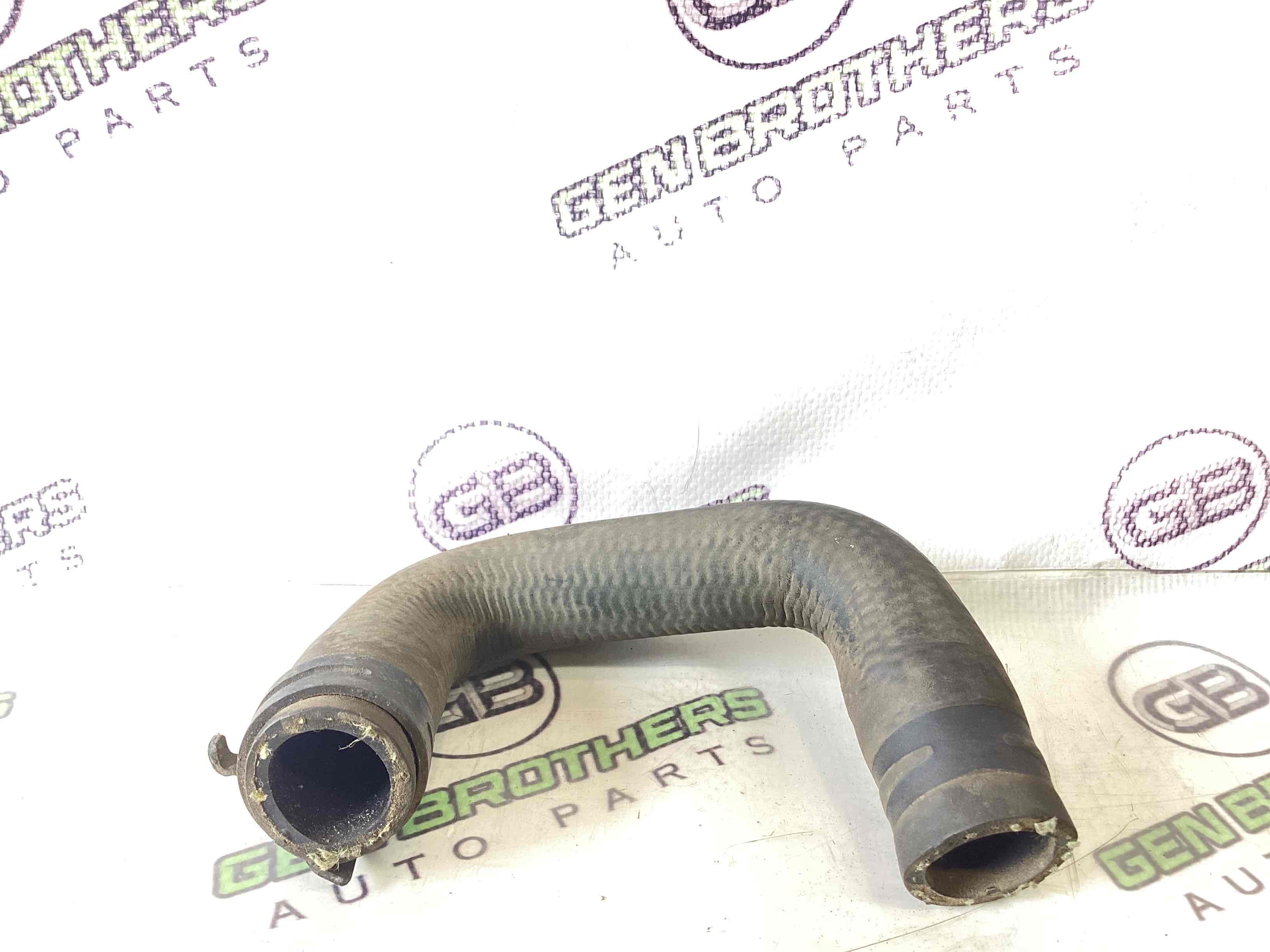 Патрубок трубопровід, шланг