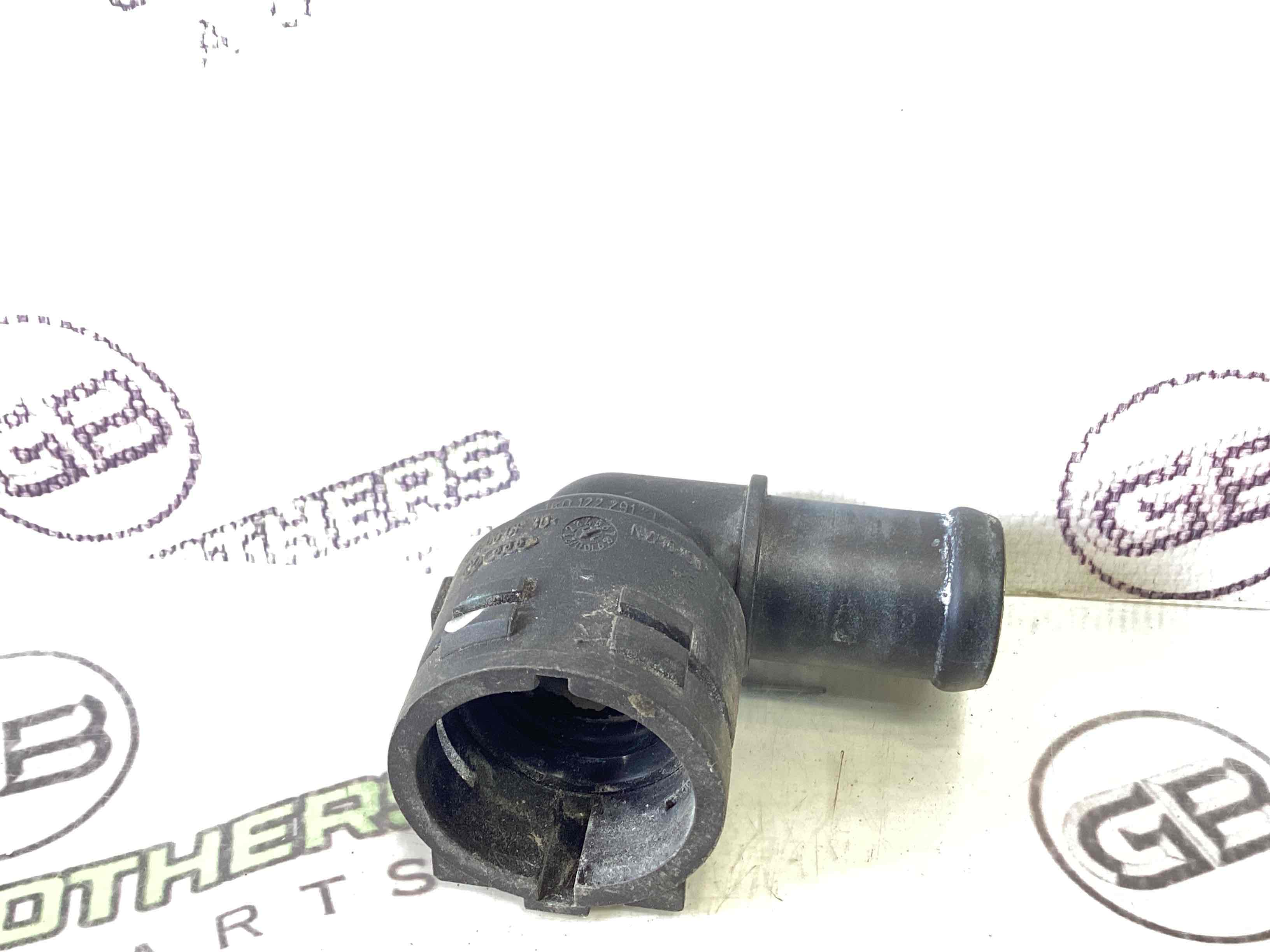 Фланець системи охолодження