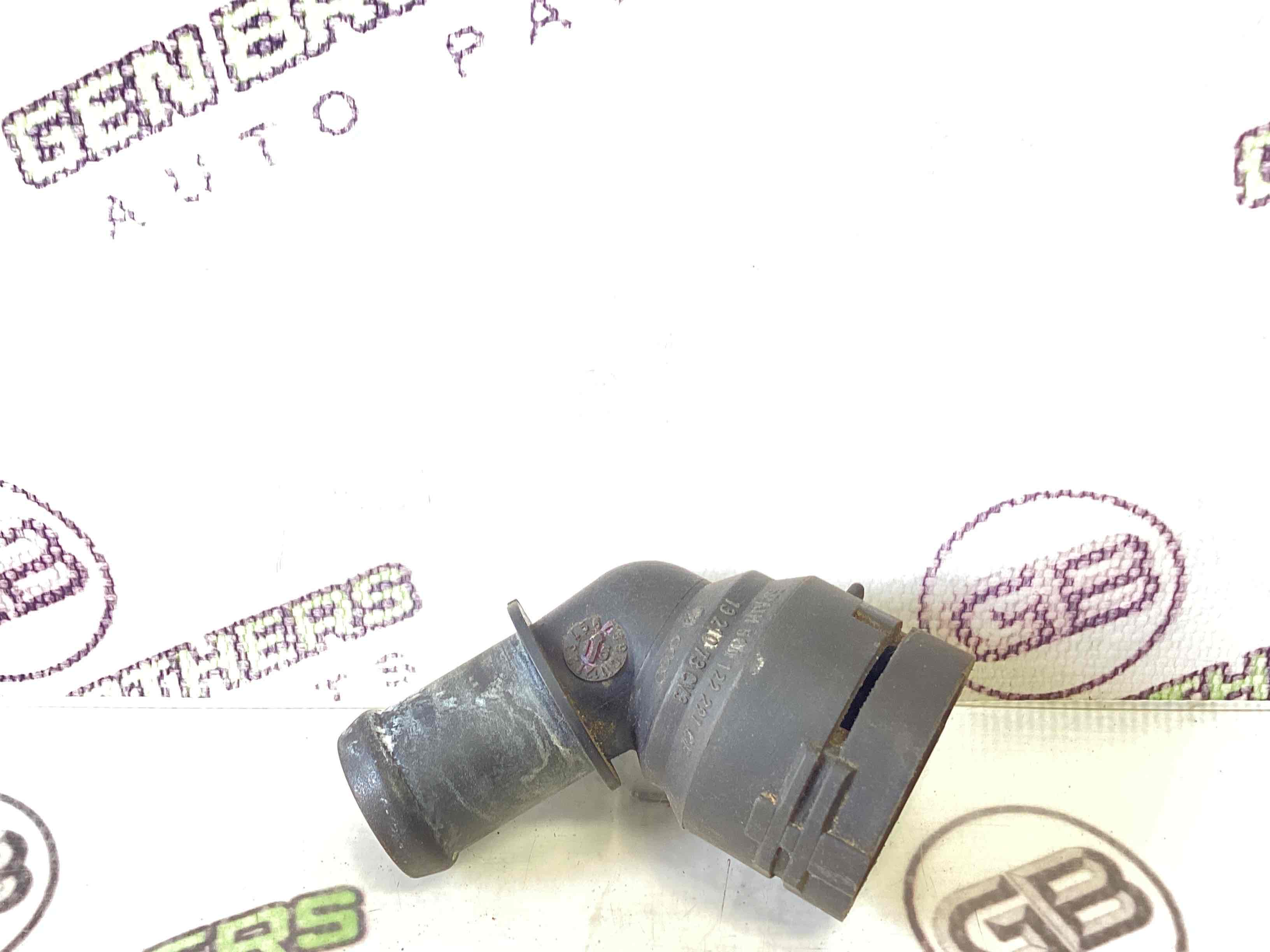 Фланець системи охолодження