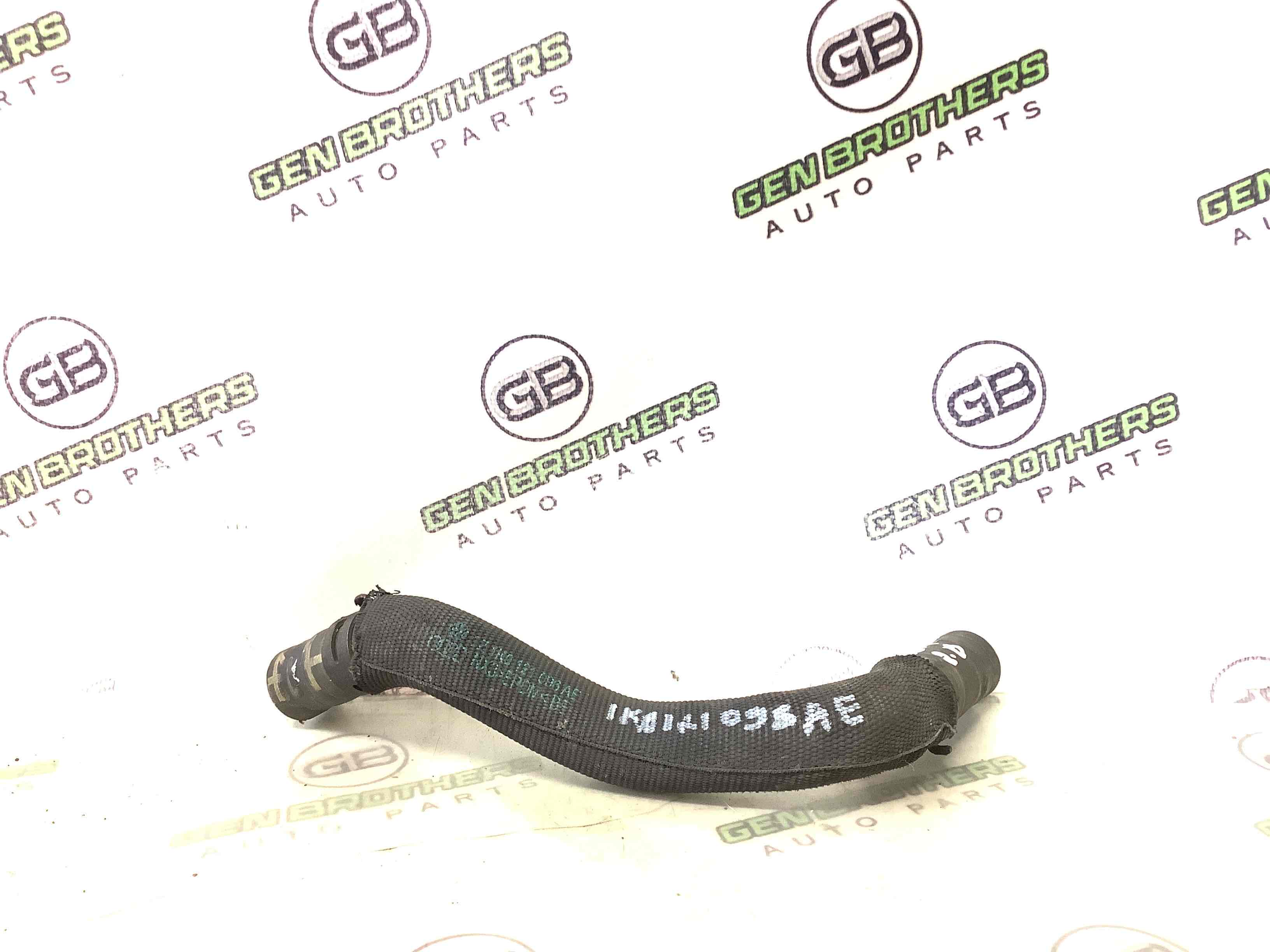 Патрубок трубопровід, шланг