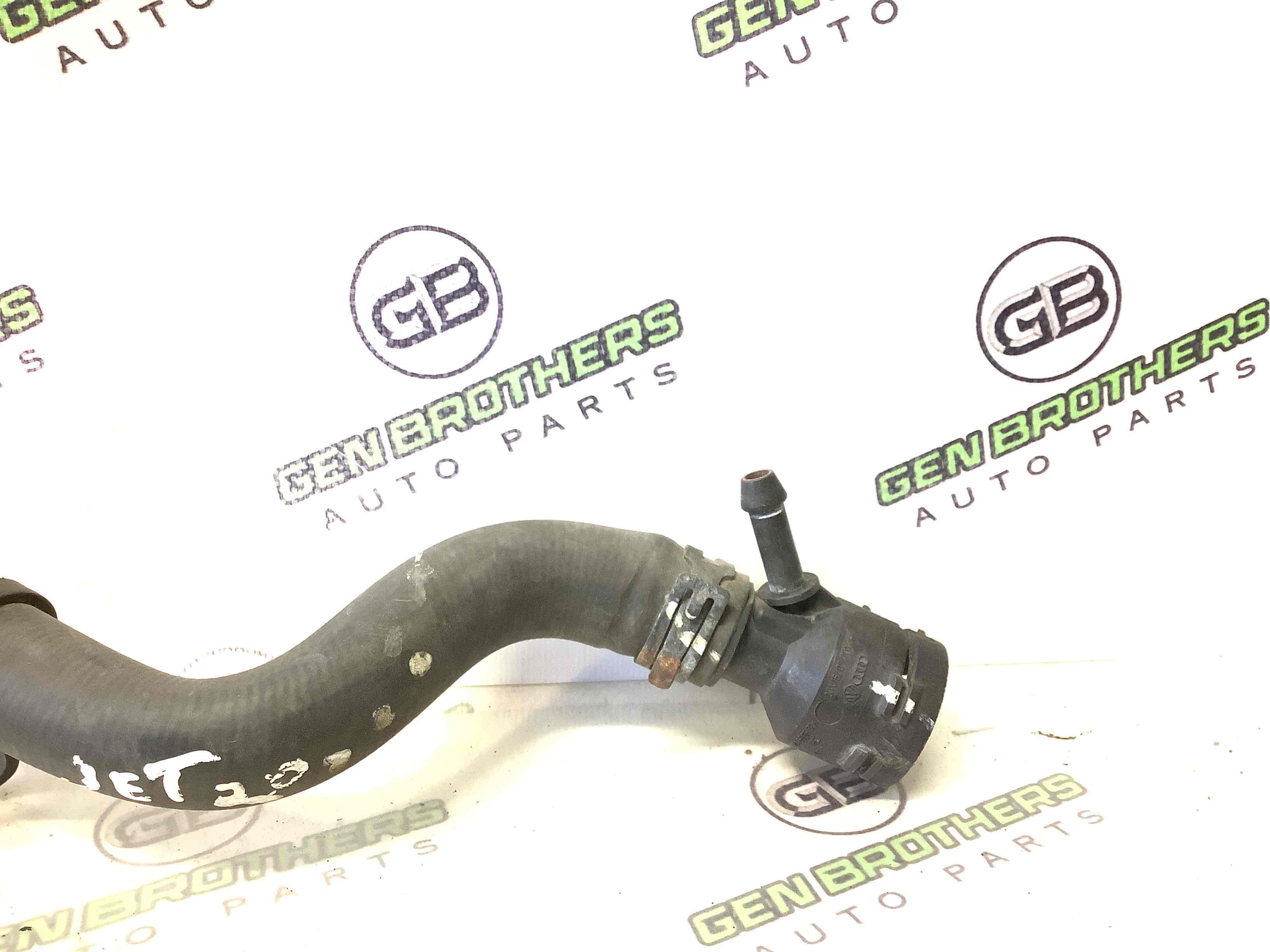 Патрубок трубопровід, шланг