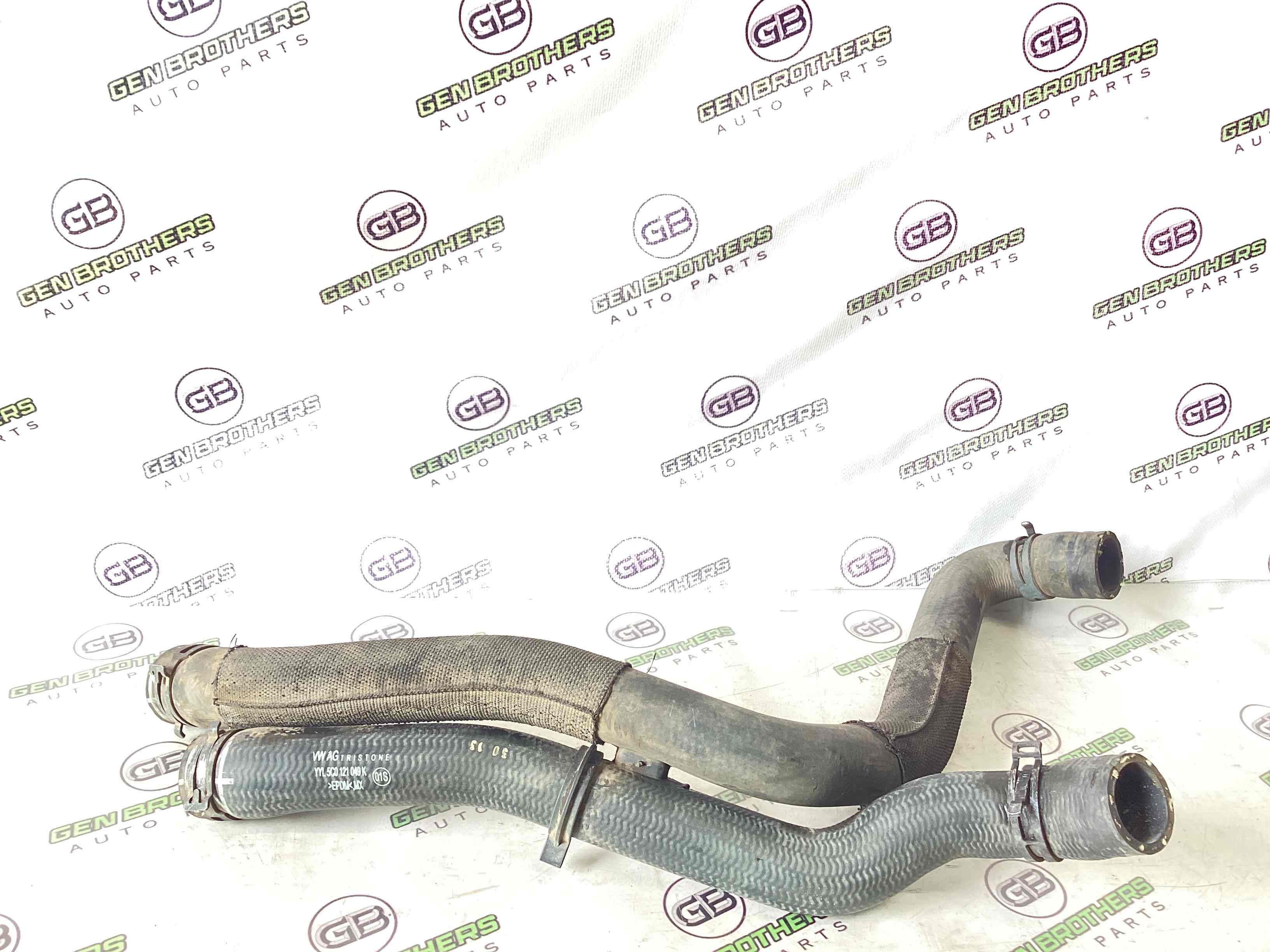 Патрубок трубопровід, шланг