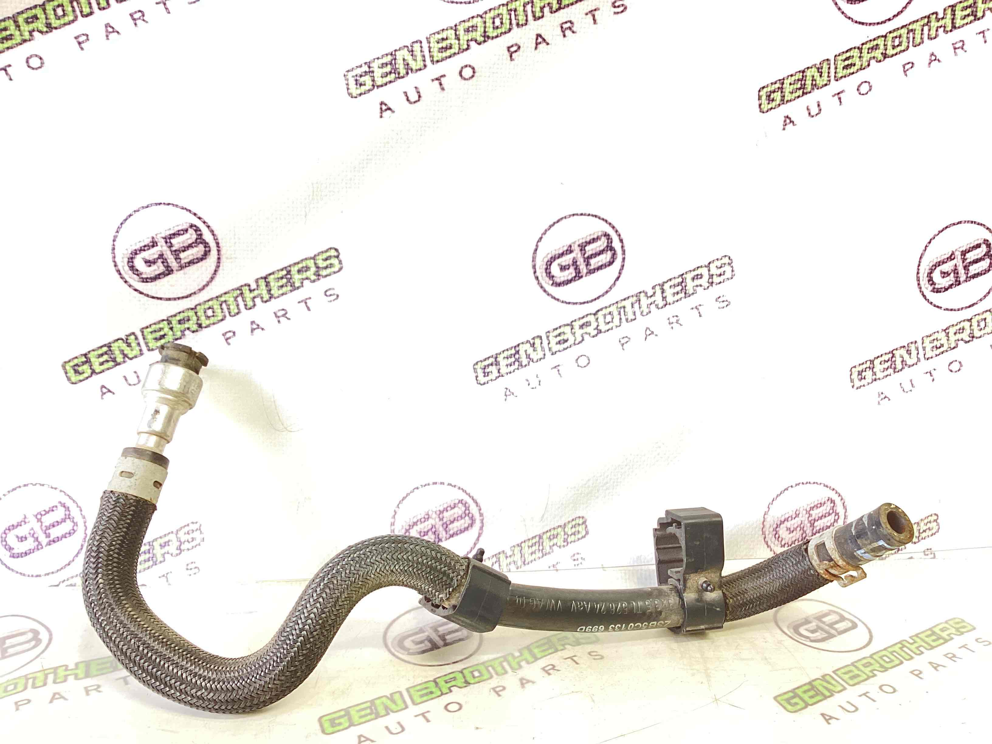 Трубка паливна