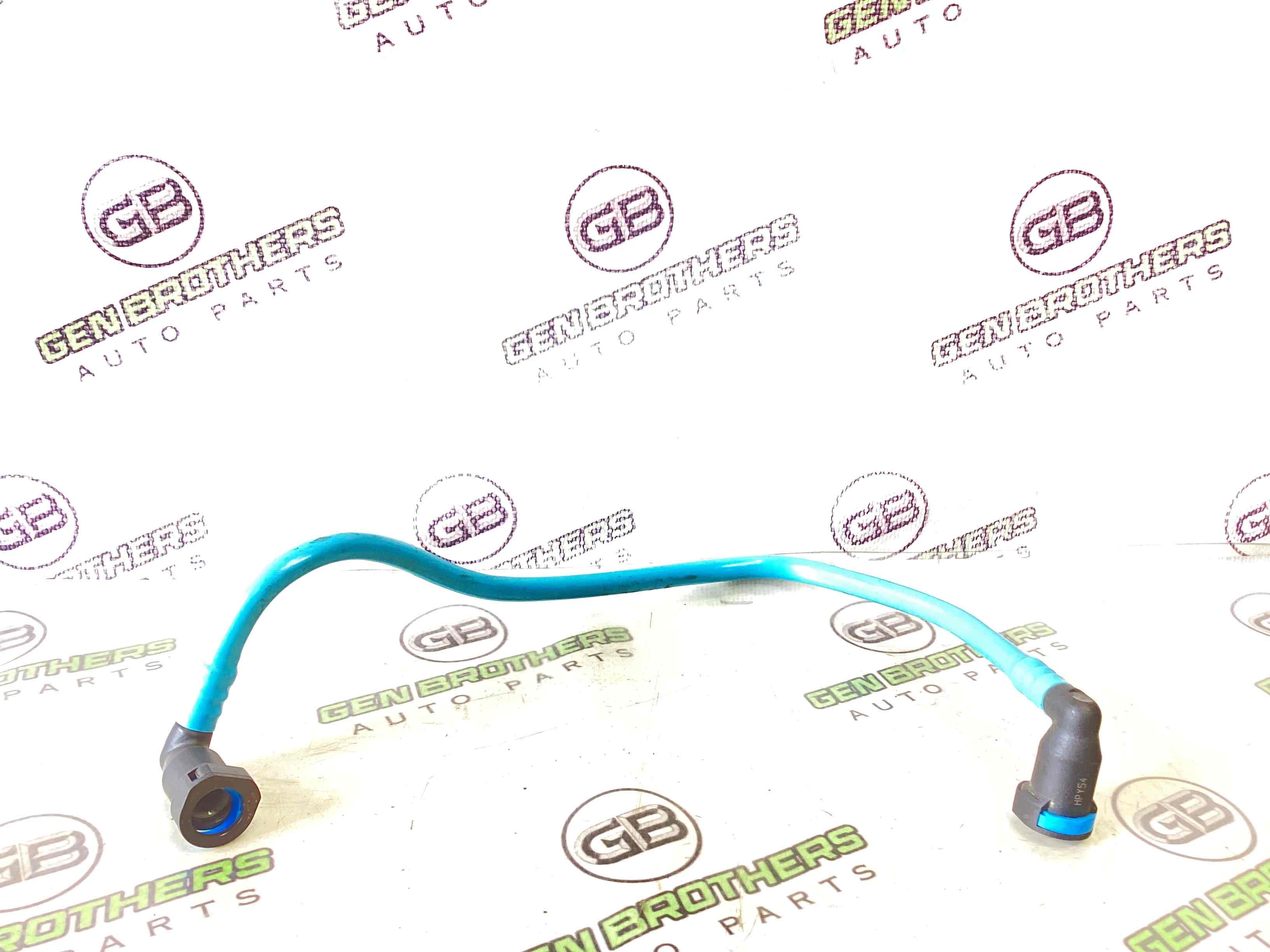 Трубка паливна