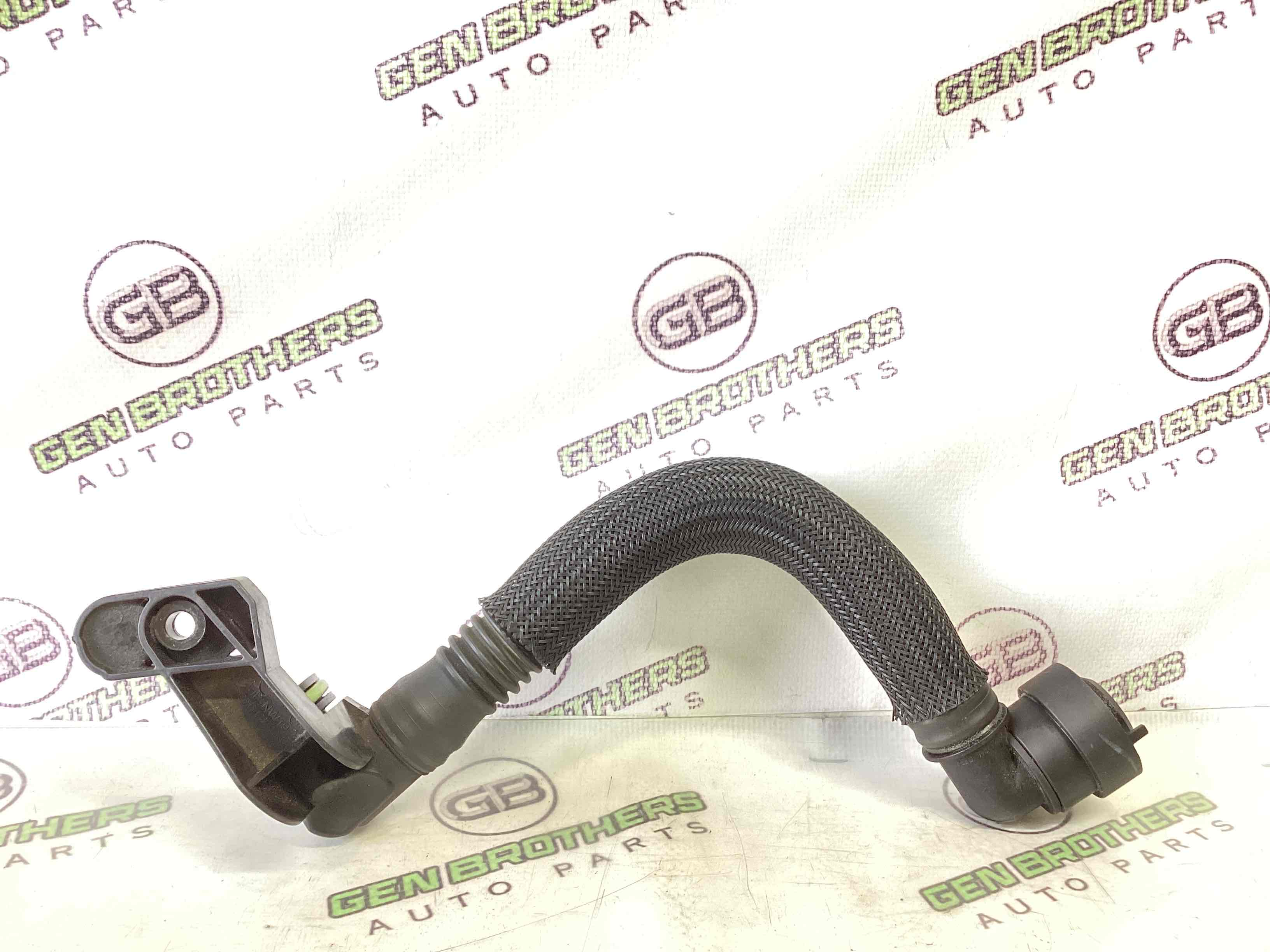 Патрубок трубопровід, шланг