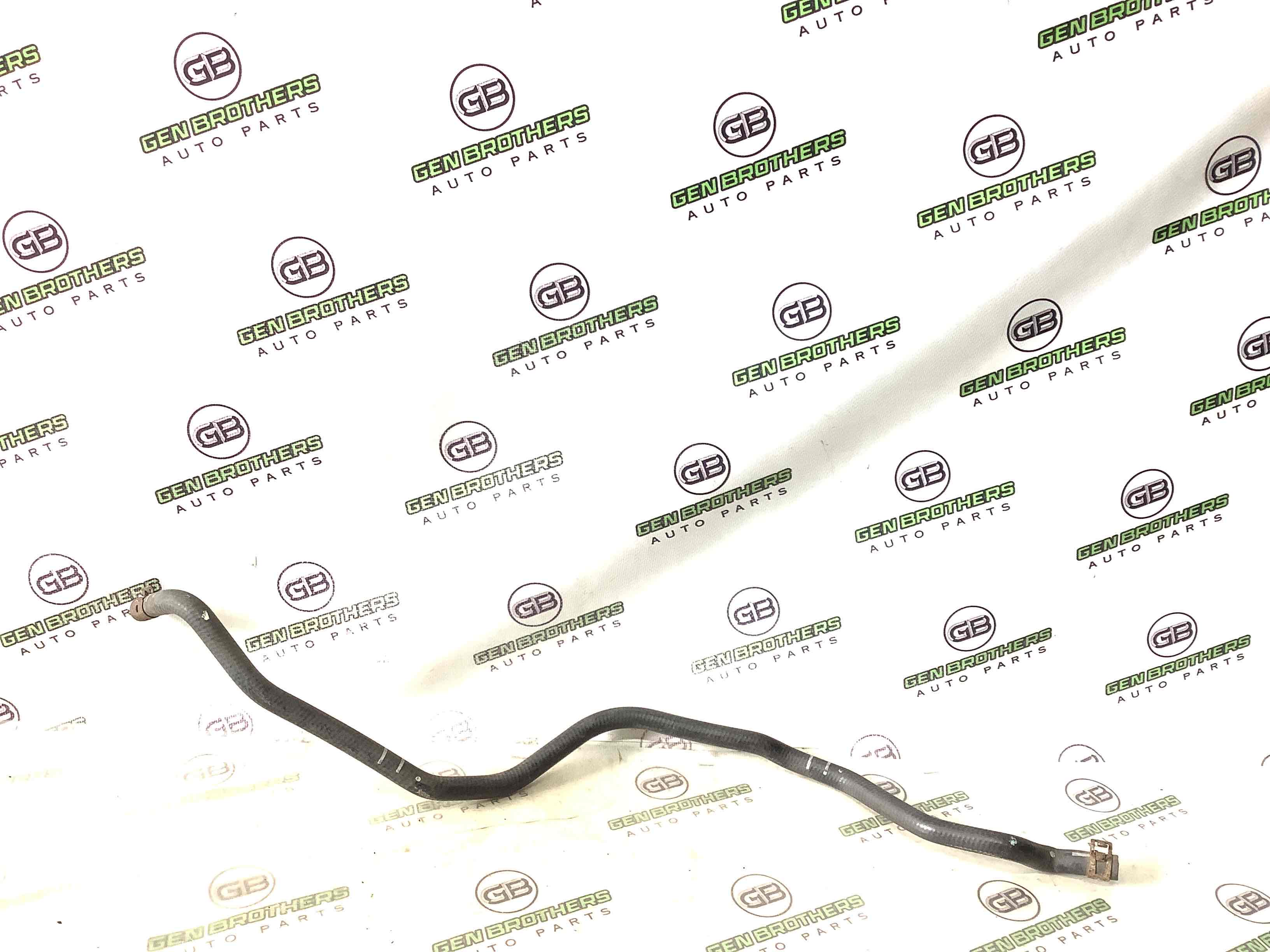 Патрубок трубопровід, шланг