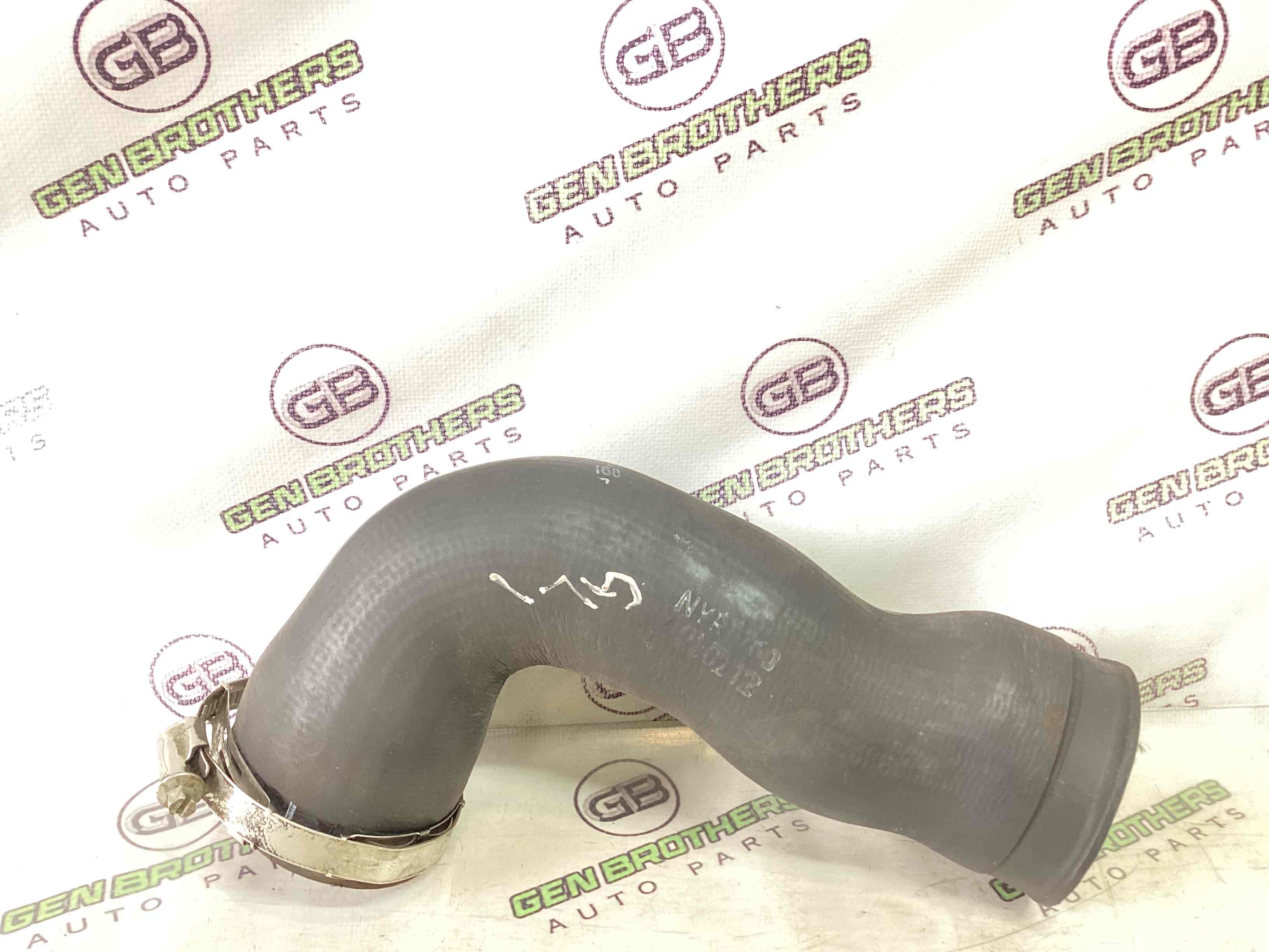 Патрубок інтеркулера