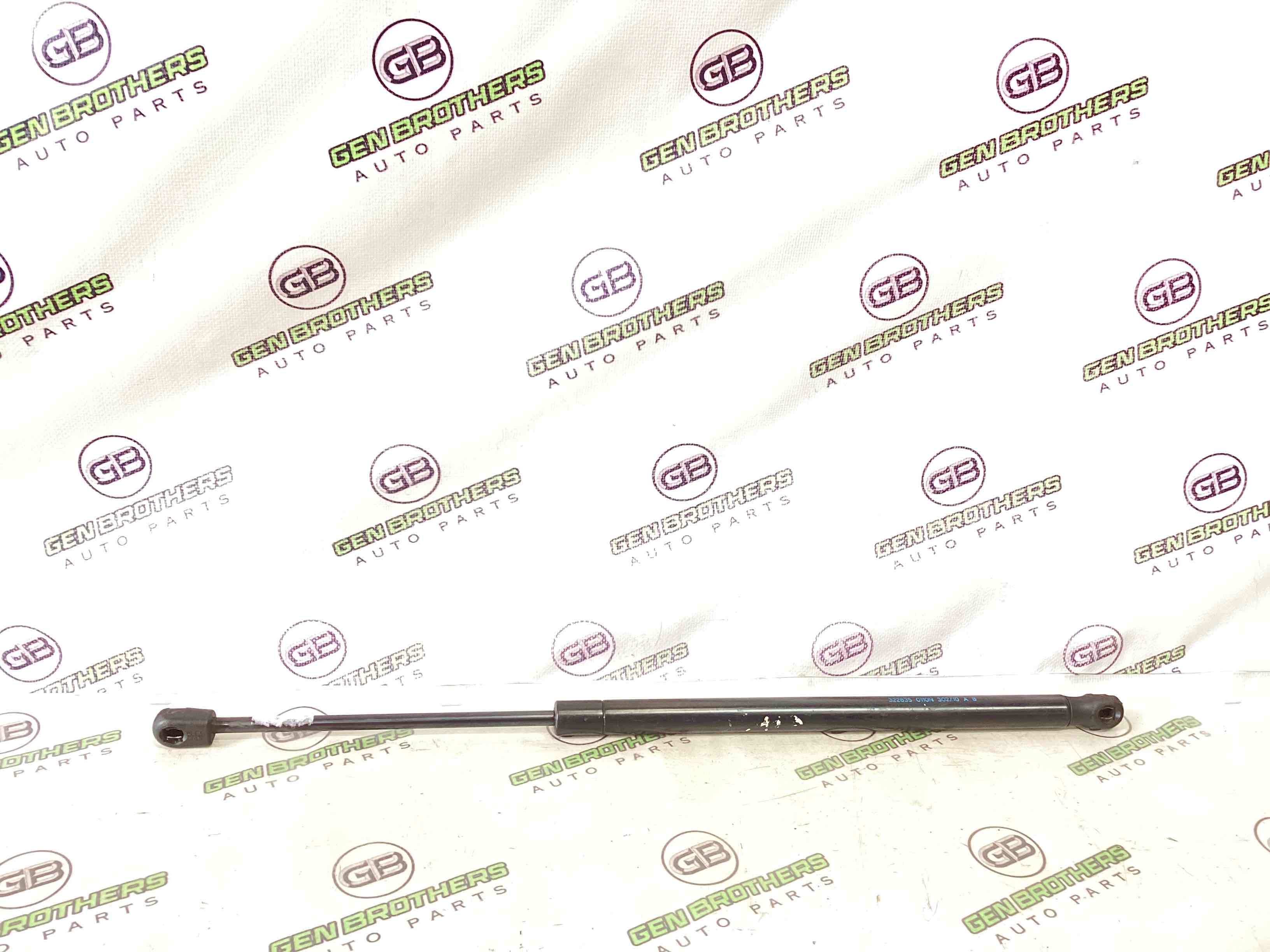 Амортизатор кришки двері багажника