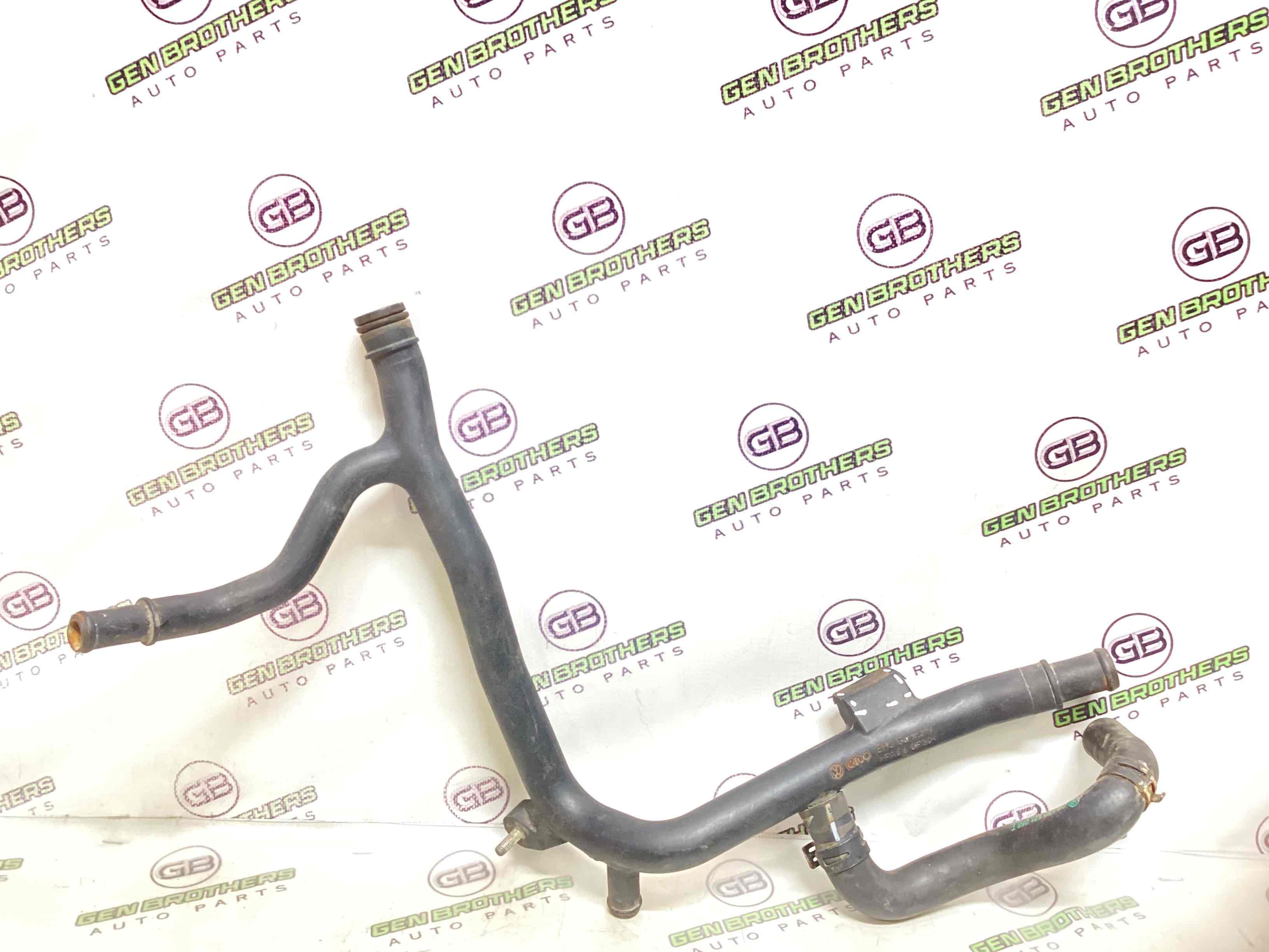 Патрубок трубопровід, шланг