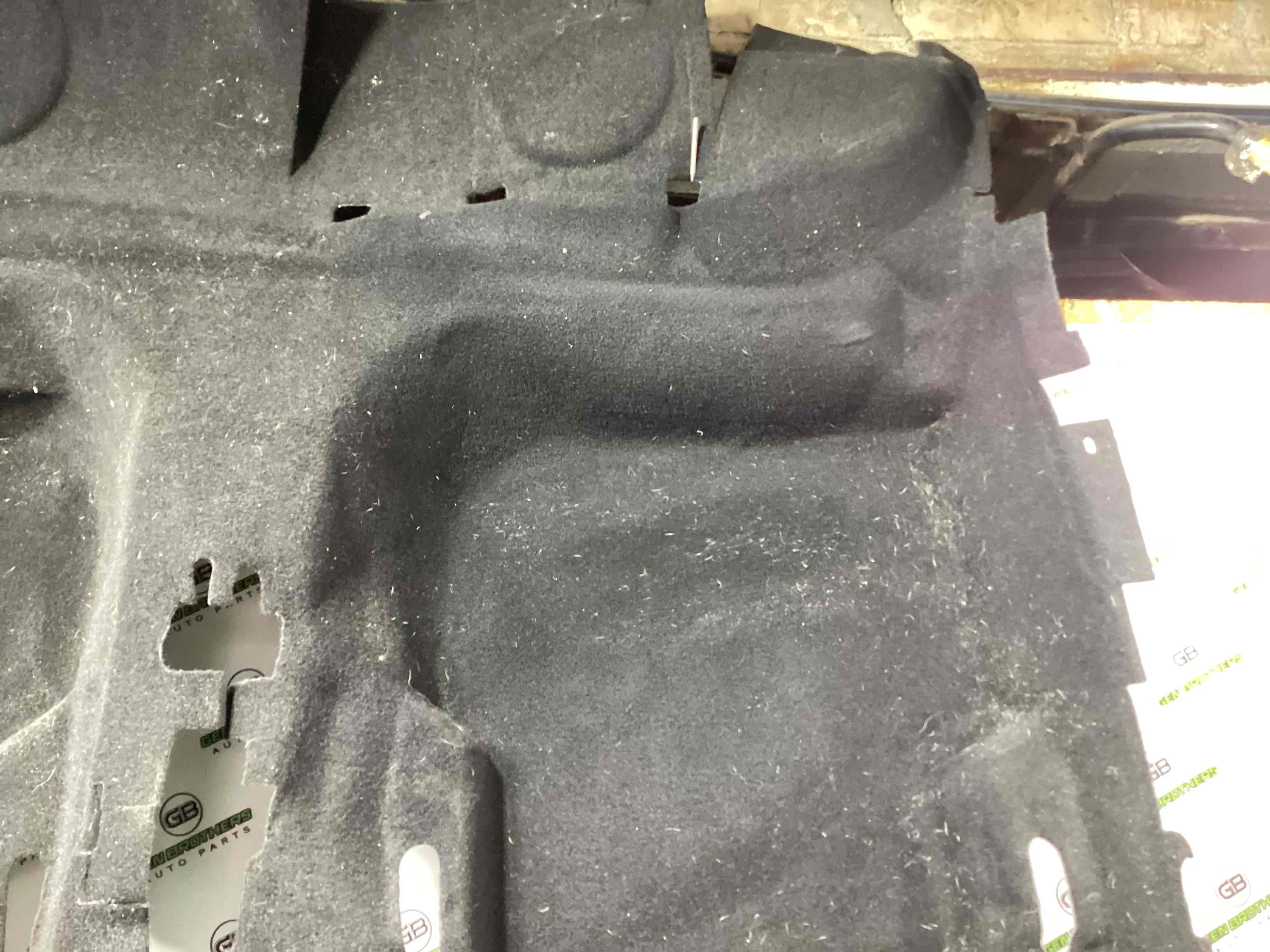 Килимки комплекти, підлога салону