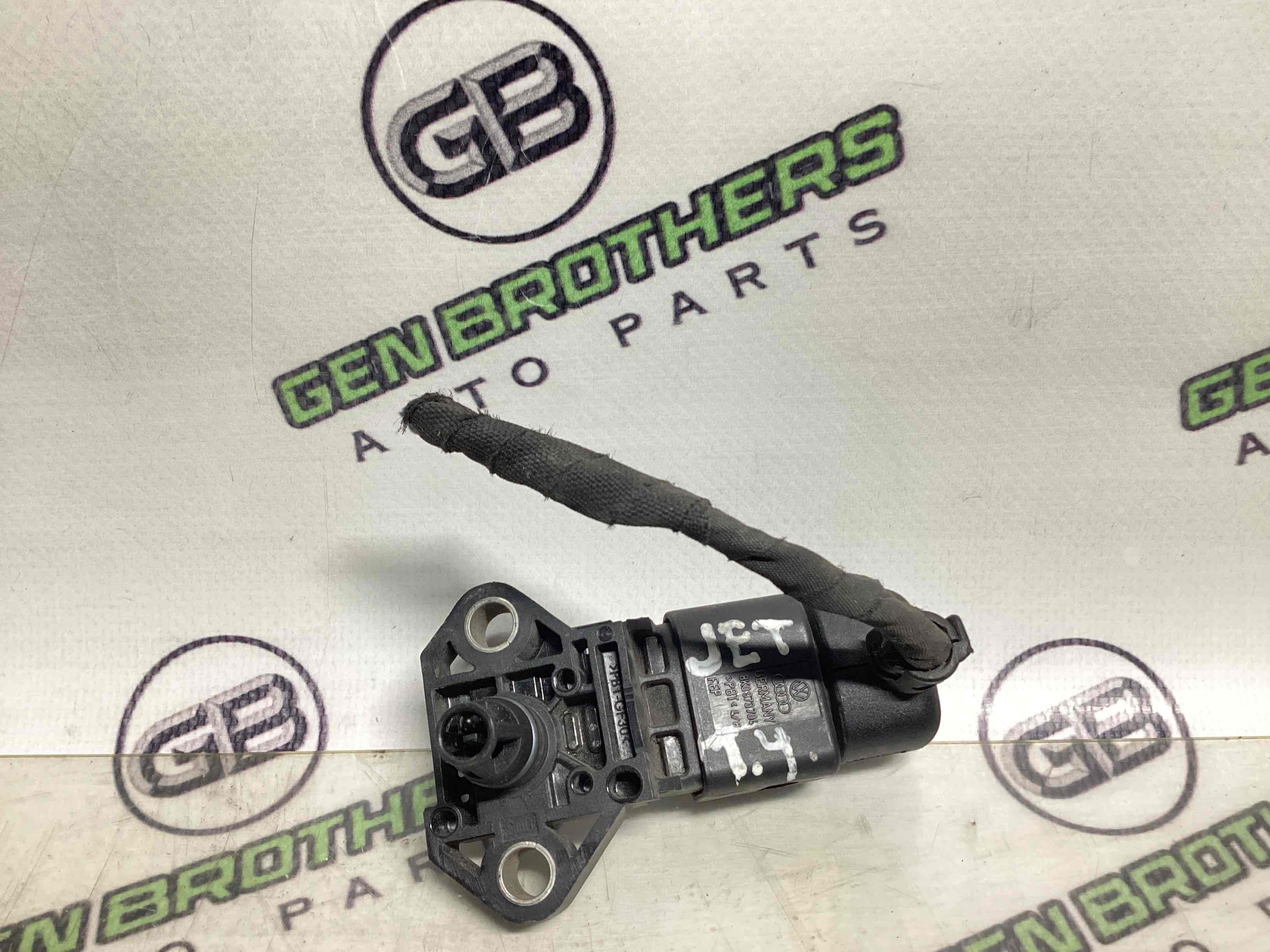 Датчик тиску у впускному колекторі