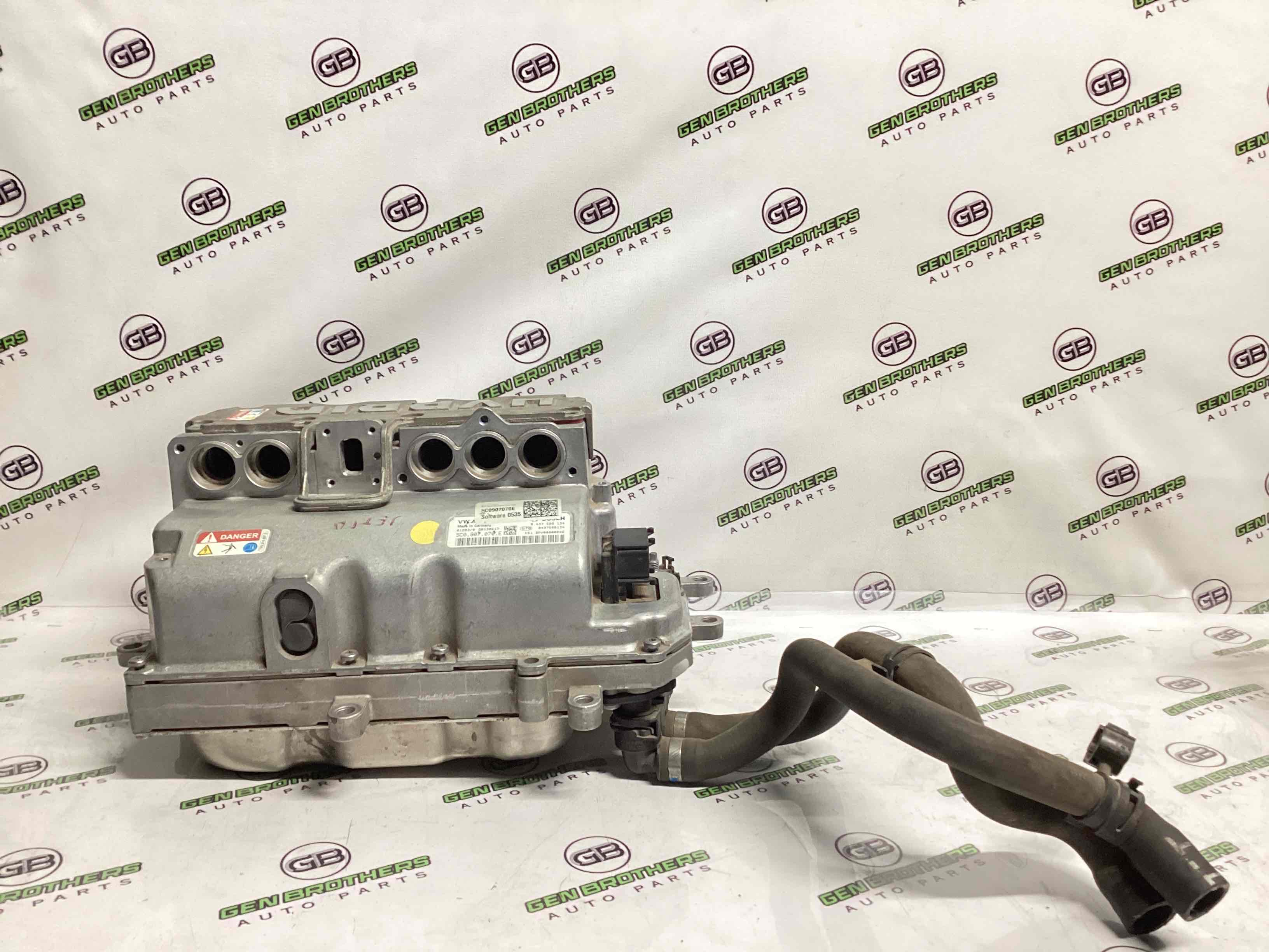 Конвертер, інвертор, перетворювач і т.д.