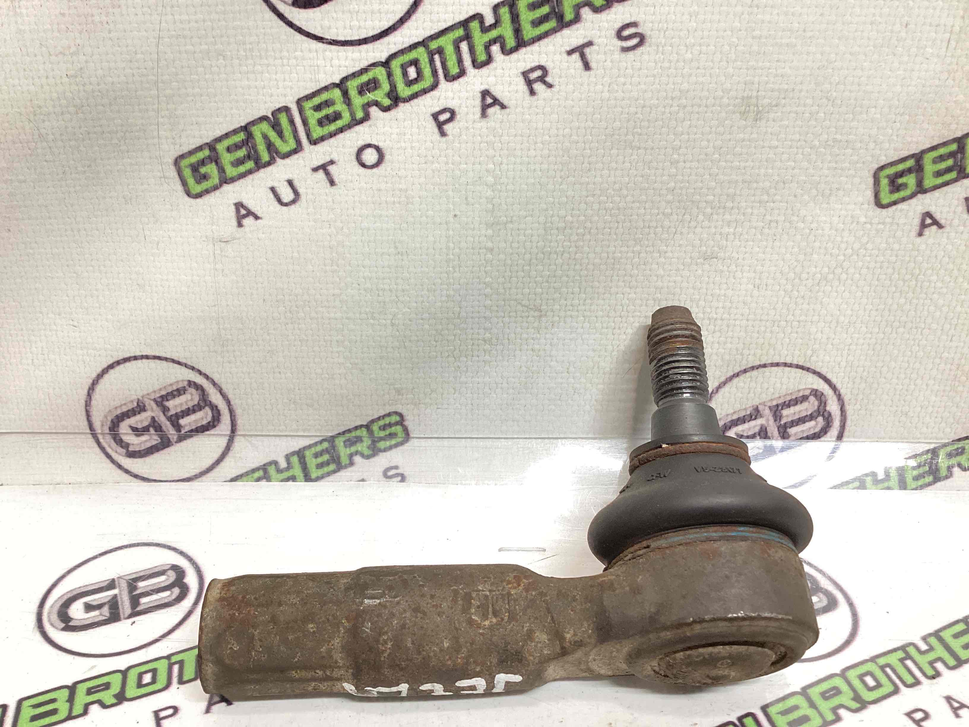 Тяга рульова, наконечник