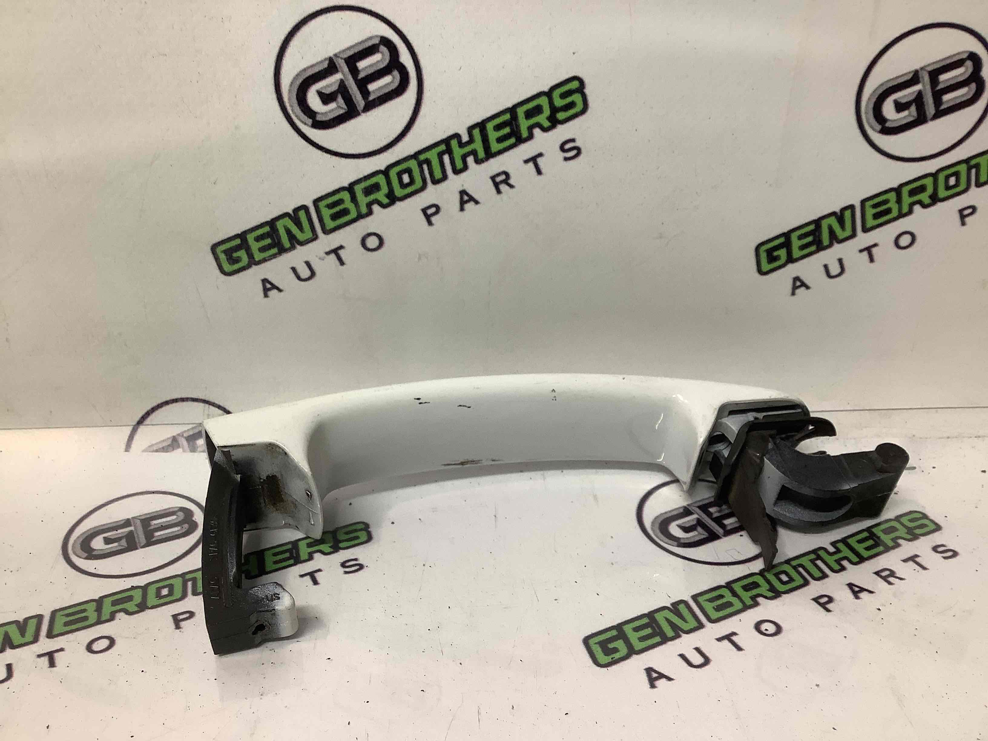 Ручка двері зовнішня