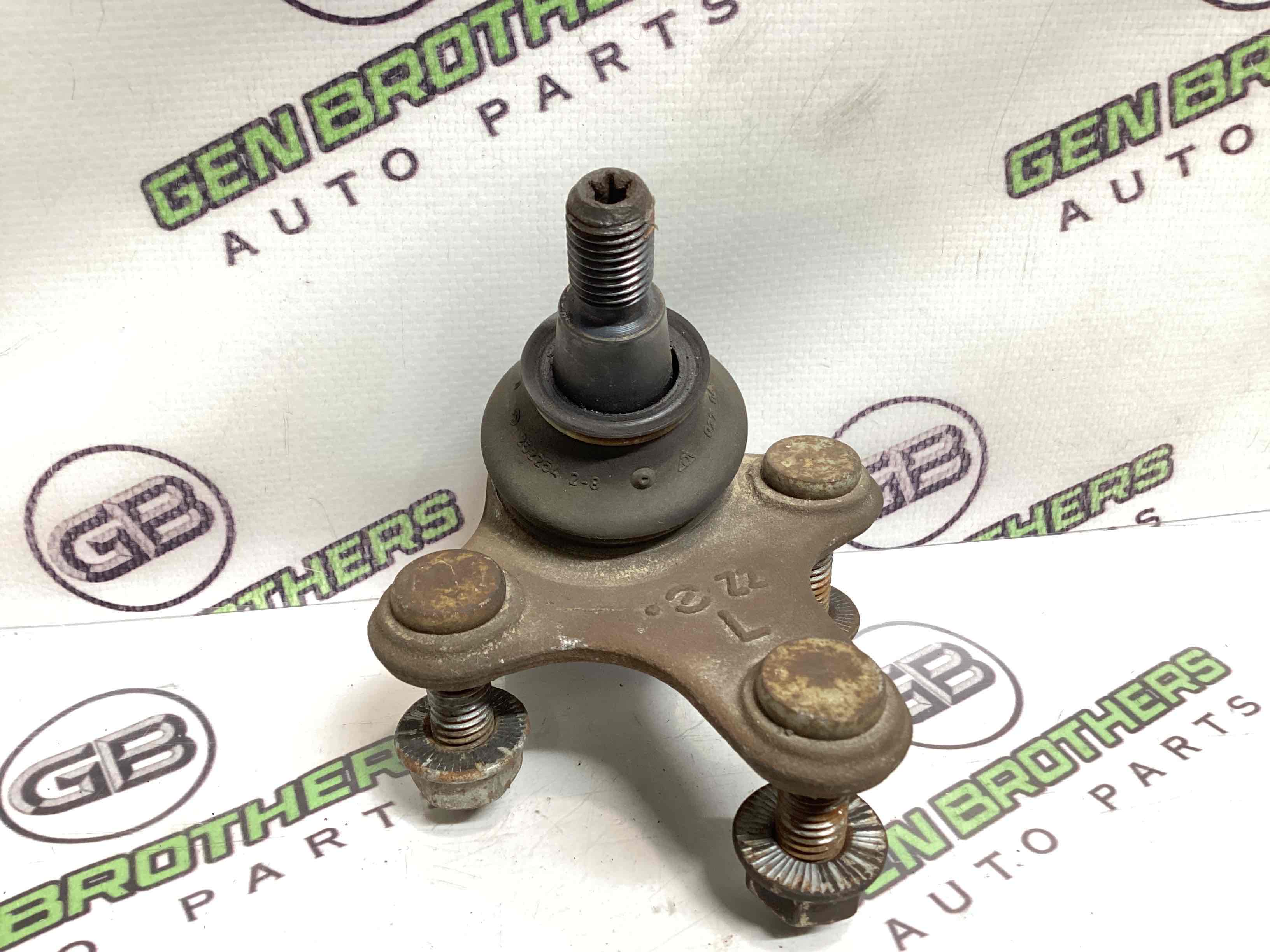 Кульова опора