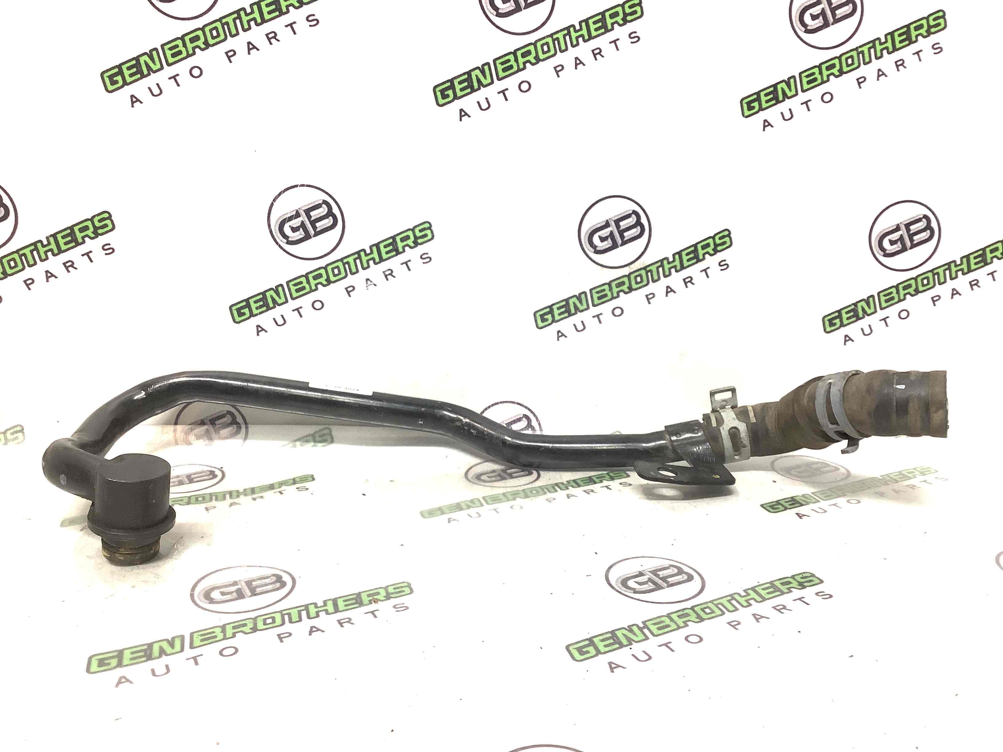 Патрубок трубопровід, шланг