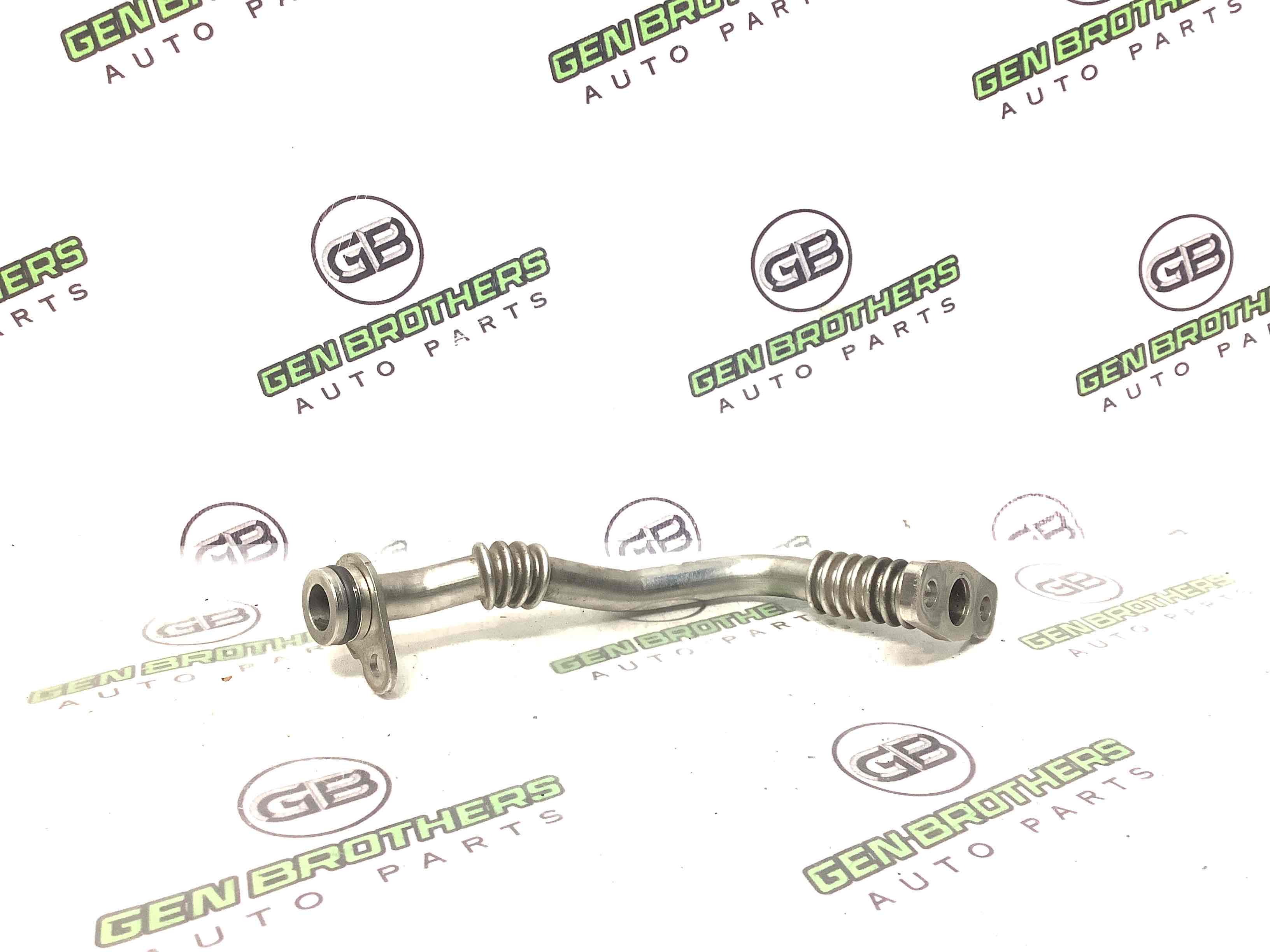 Патрубок трубопровід, шланг