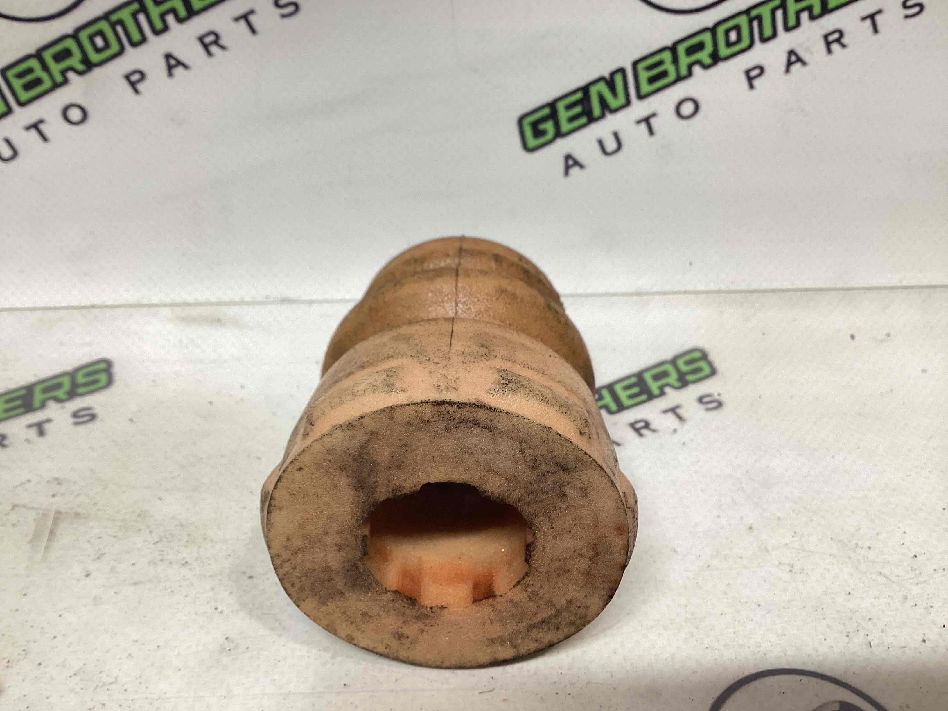 Амортизатор передній