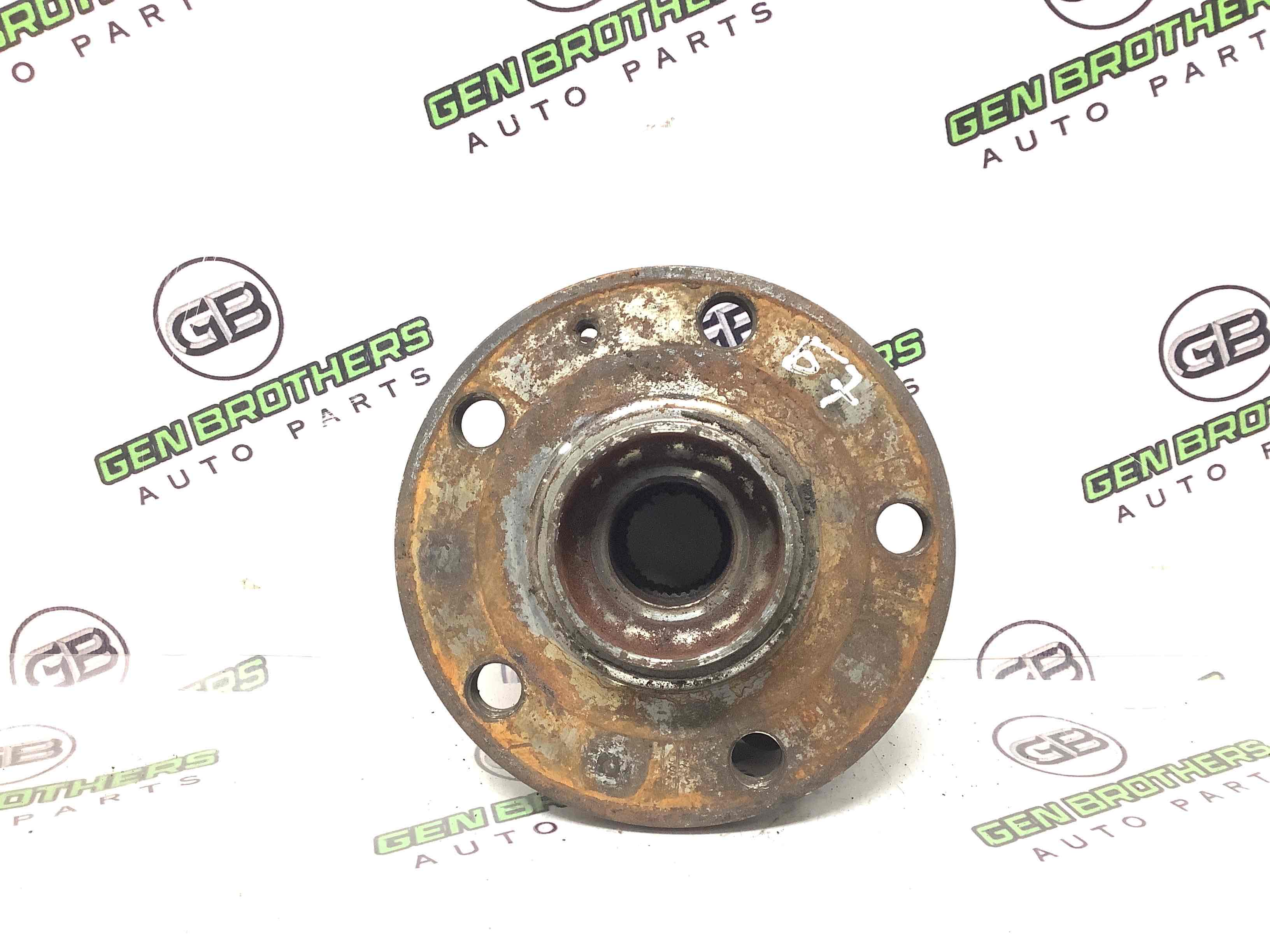 Ступиця передня