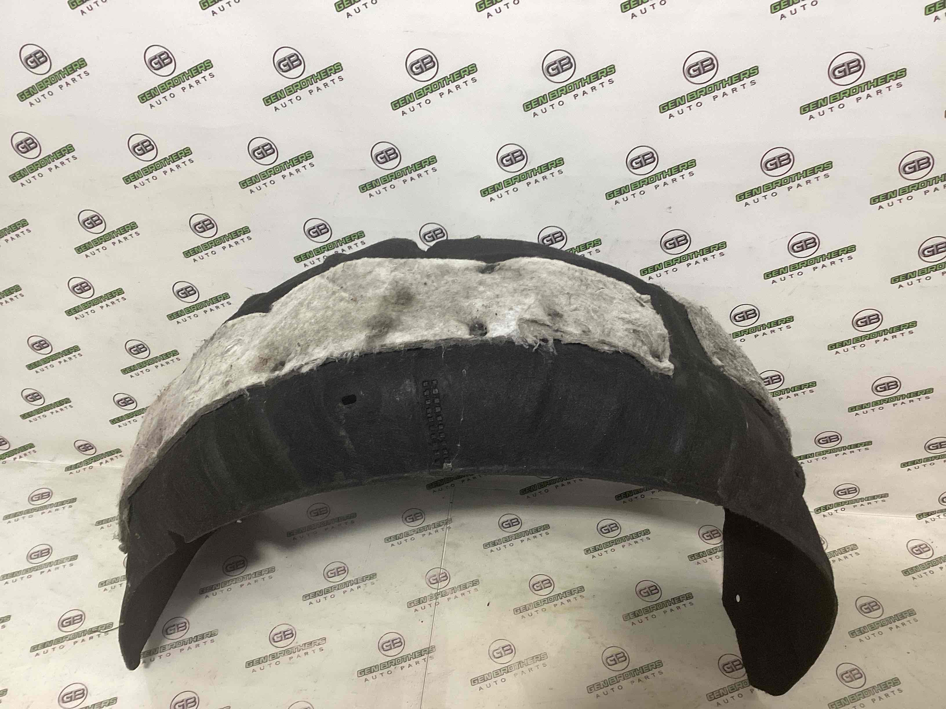 Захист арок задній правий підкрилок