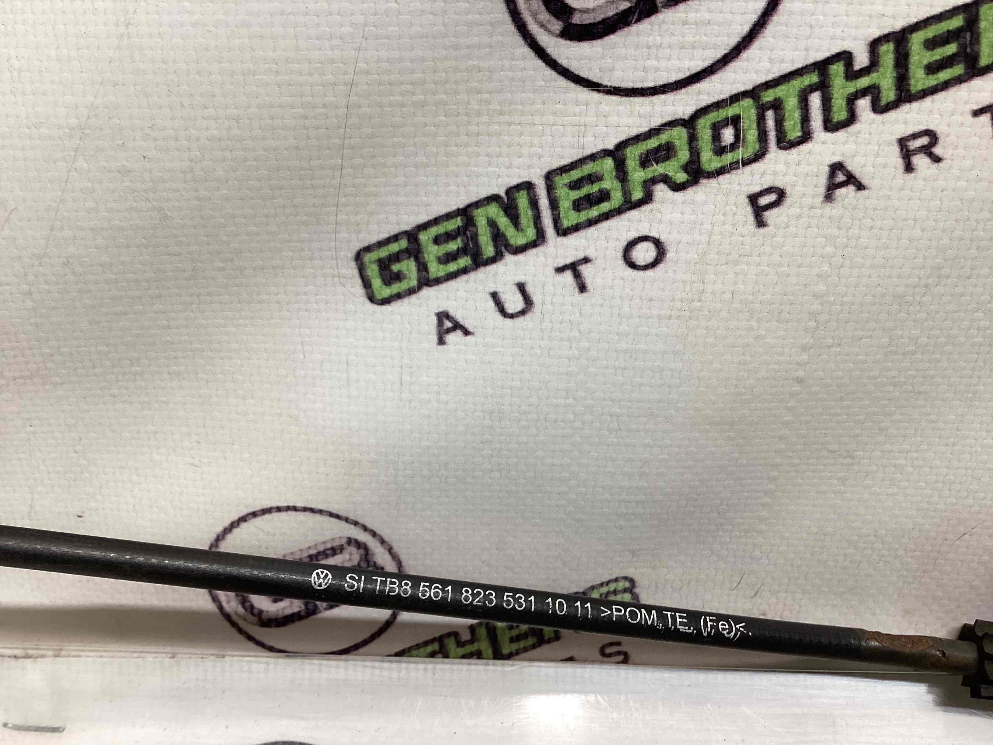 Замок капота, трос капота