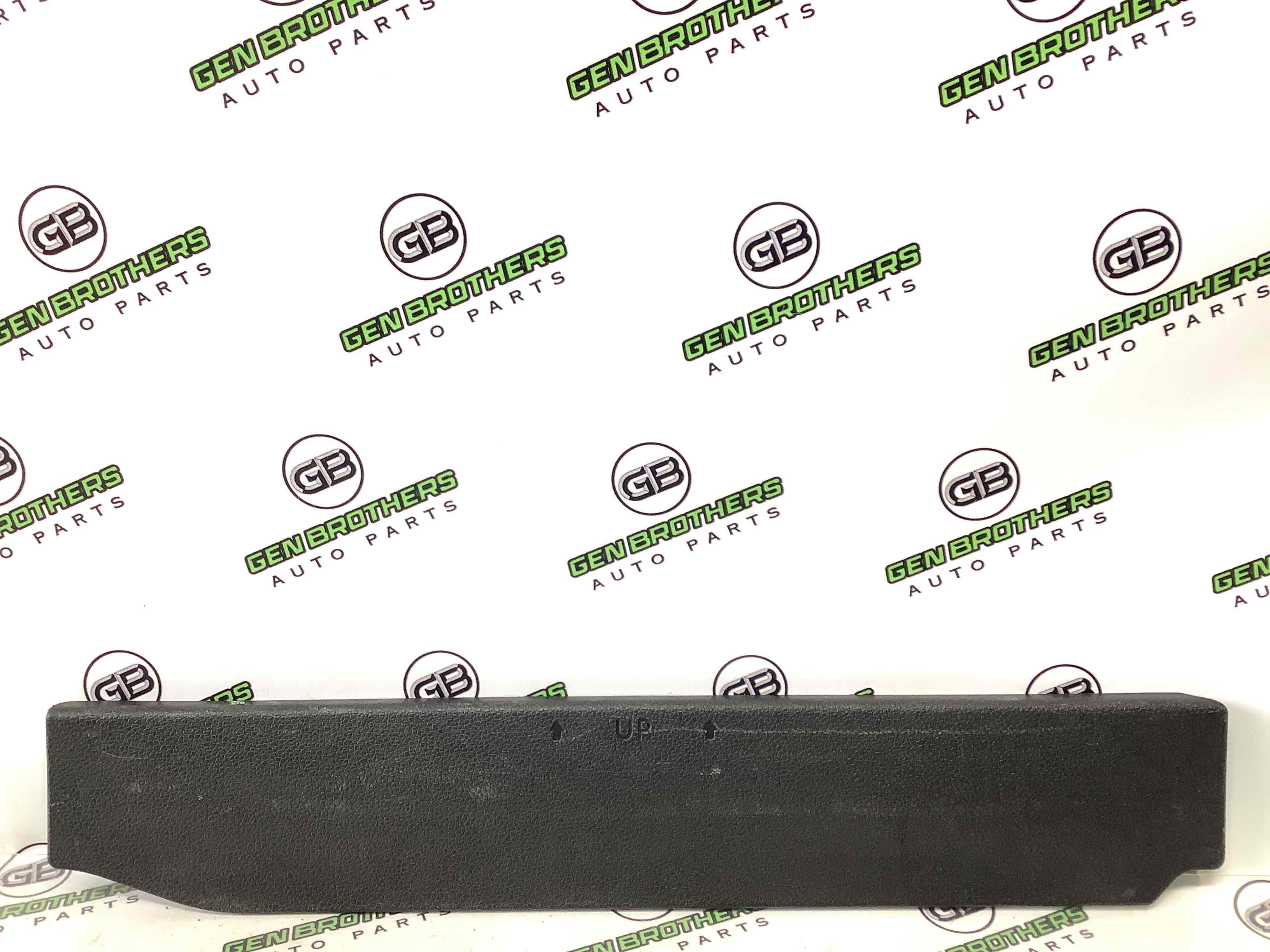 Елементи оздоблення багажника