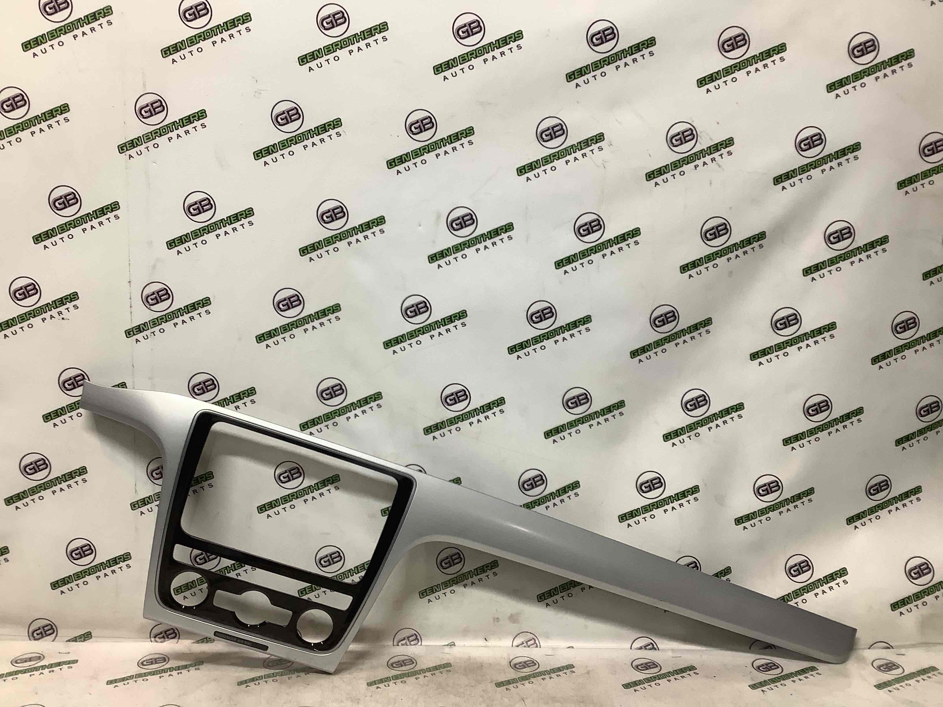 Рамка магнітоли