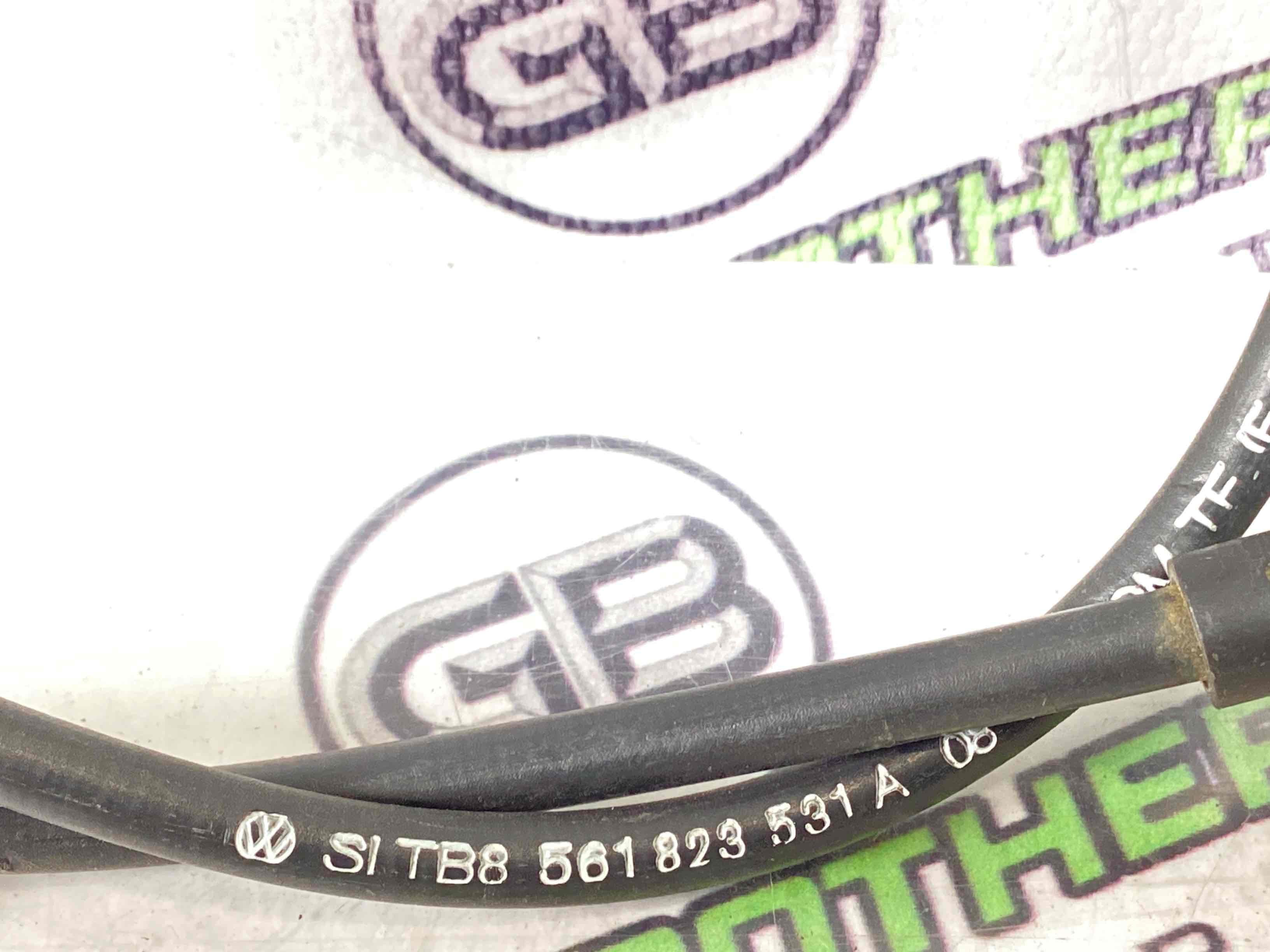 Замок капота, трос капота