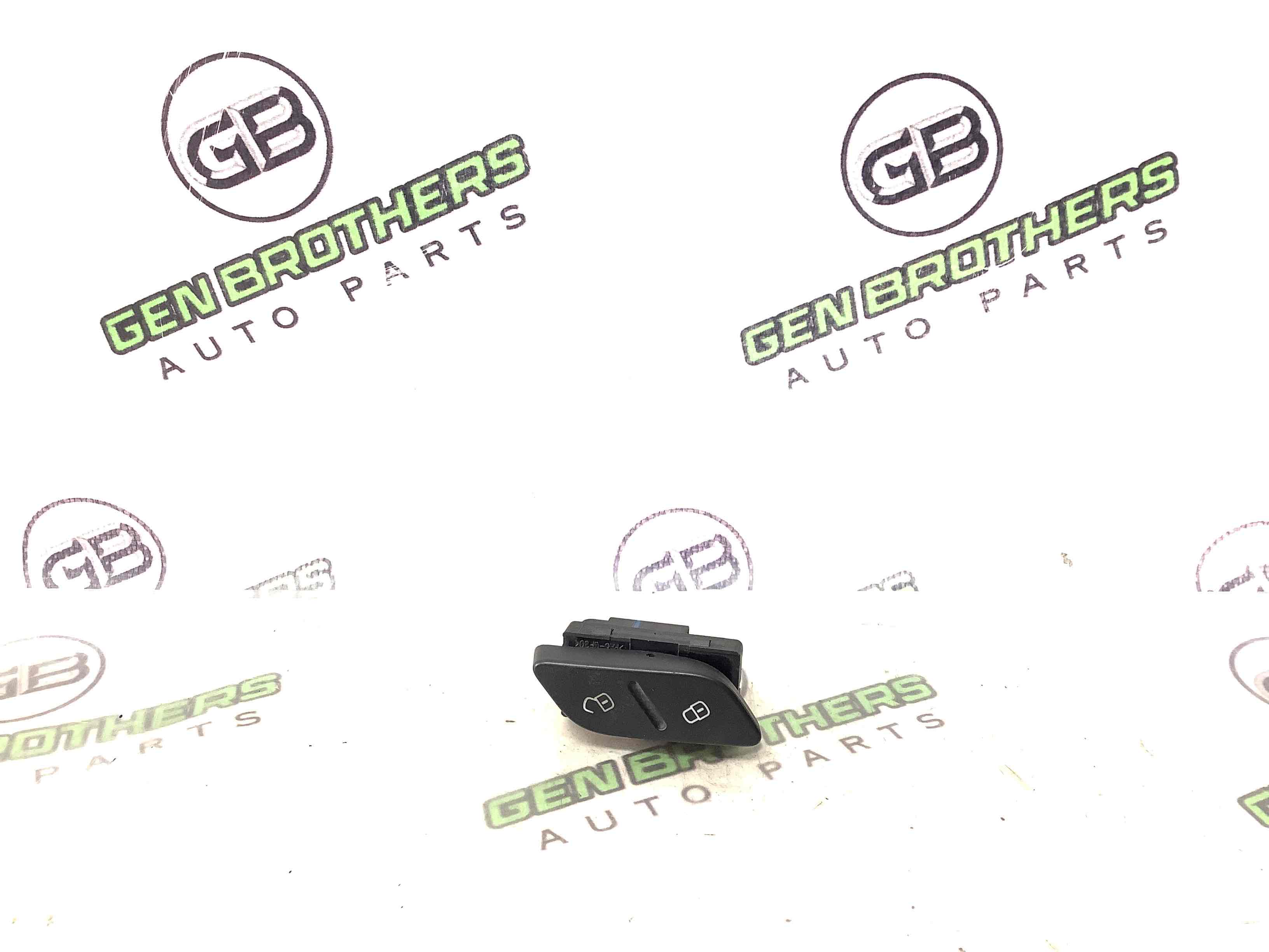 Кнопка центрального замку