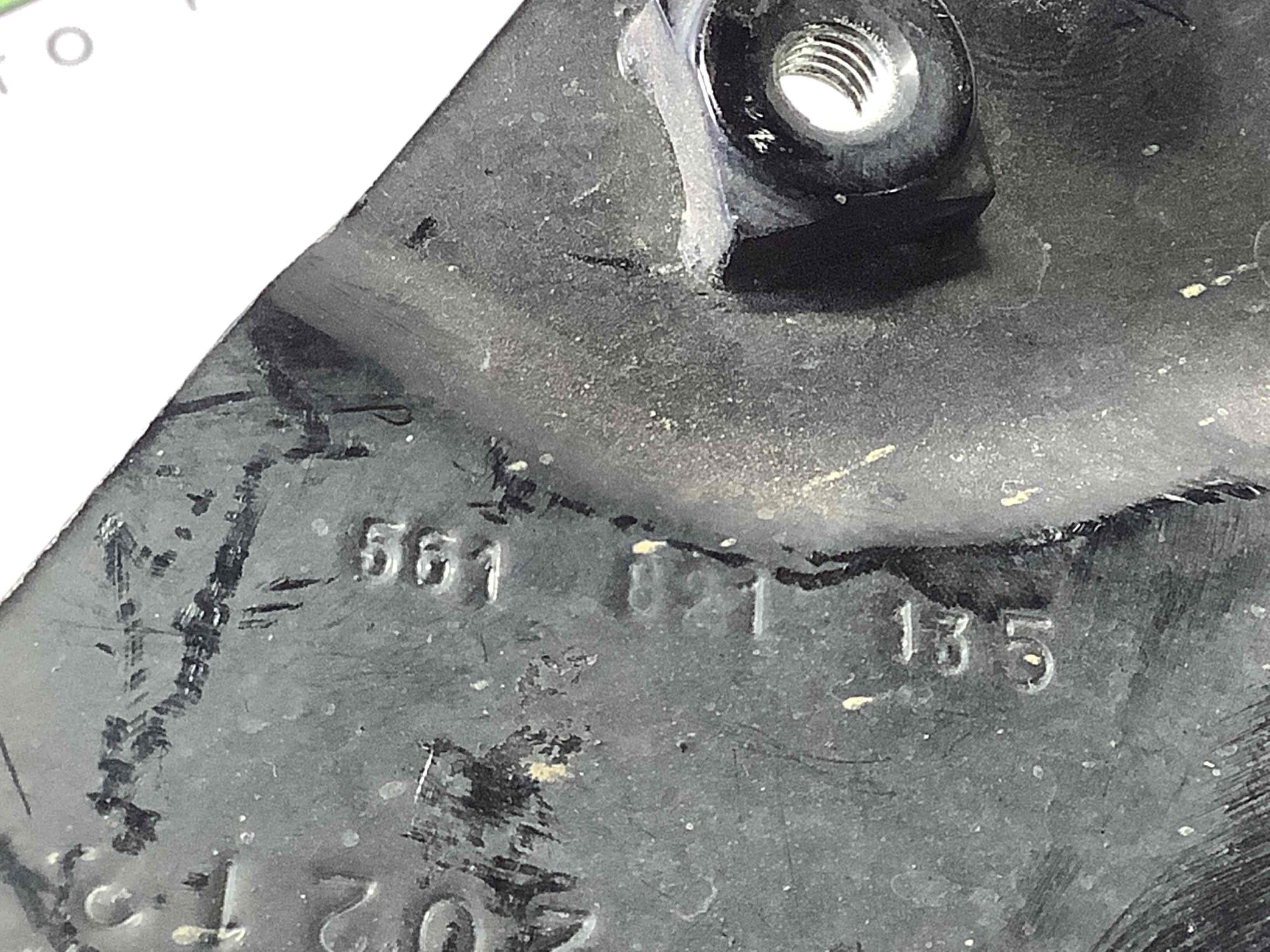 Кріплення крила