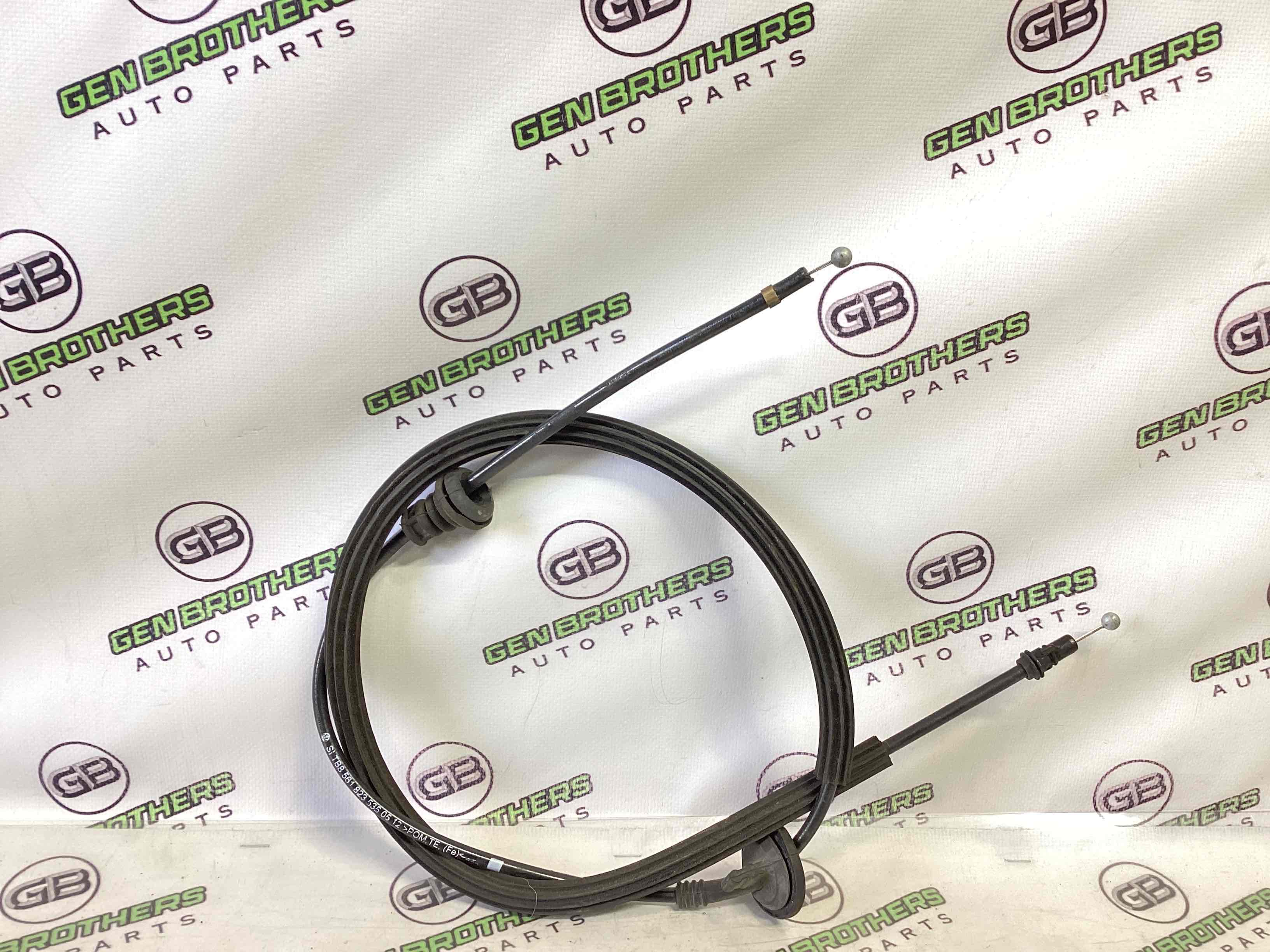 Замок капота, трос капота