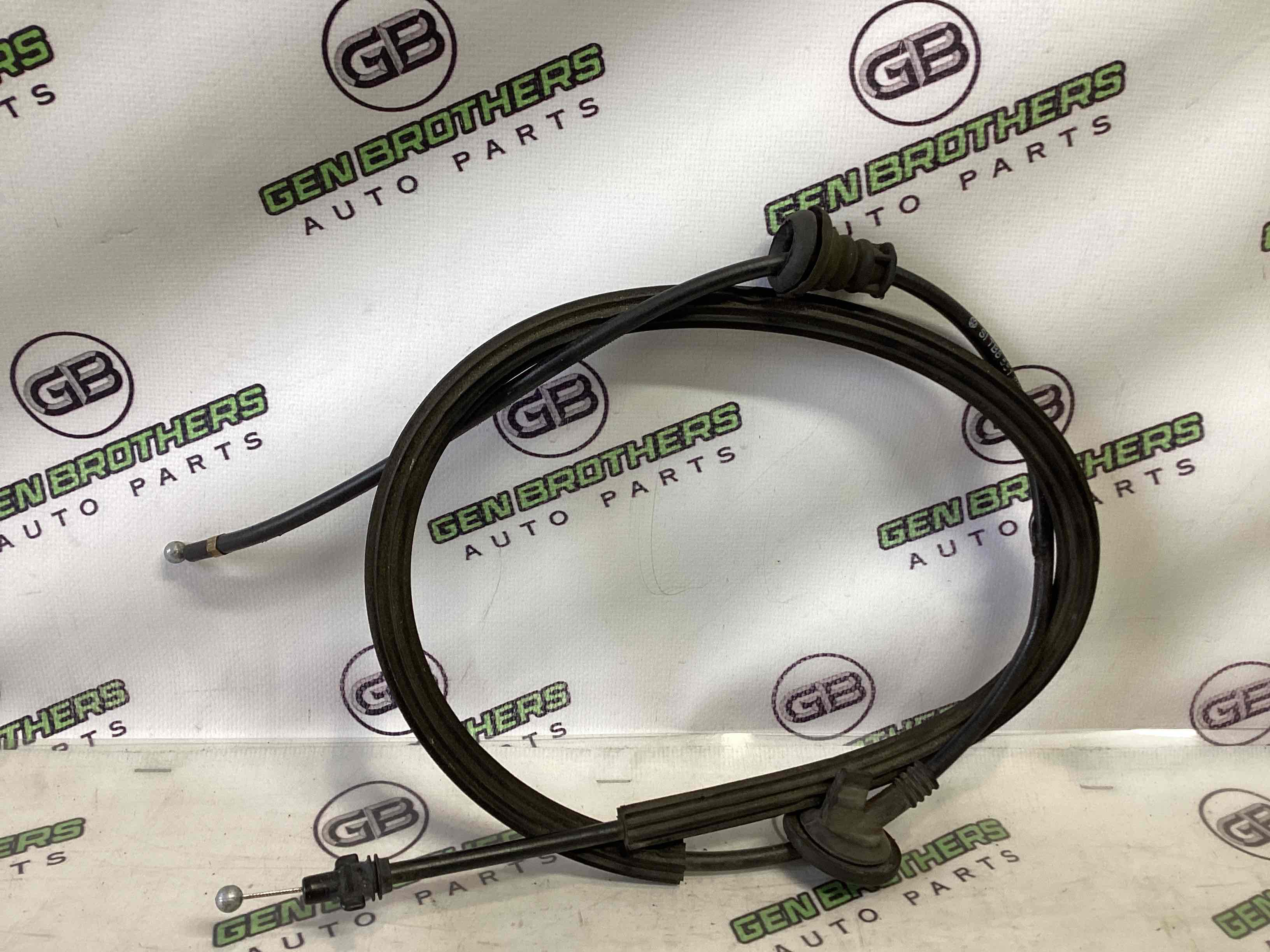 Замок капота, трос капота