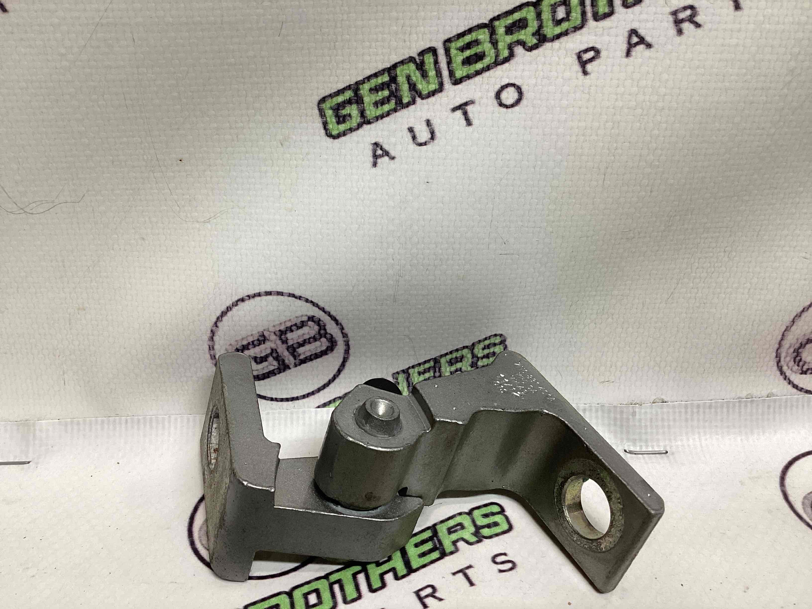 Петля двері, замок двері