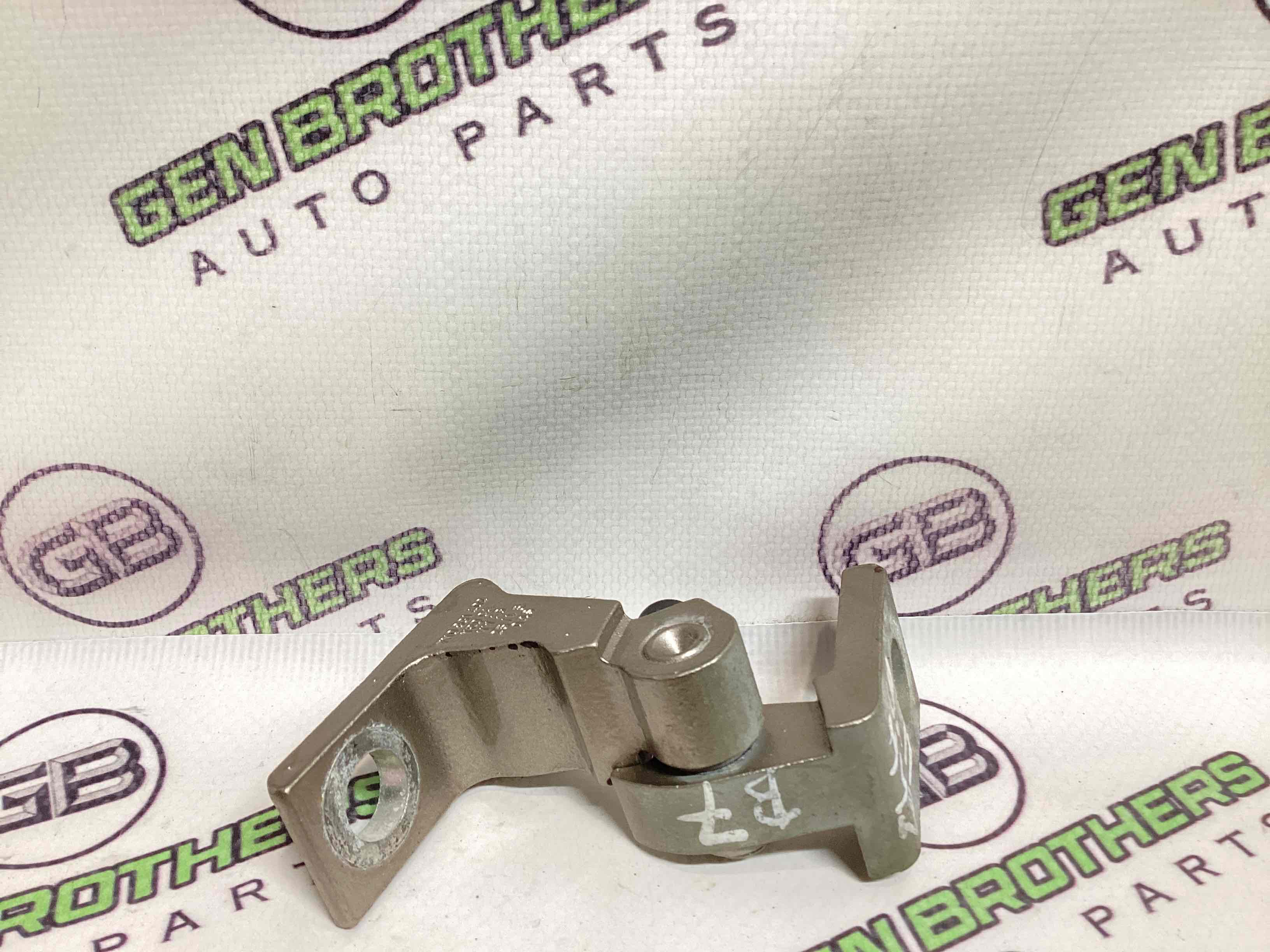 Петля двері, замок двері