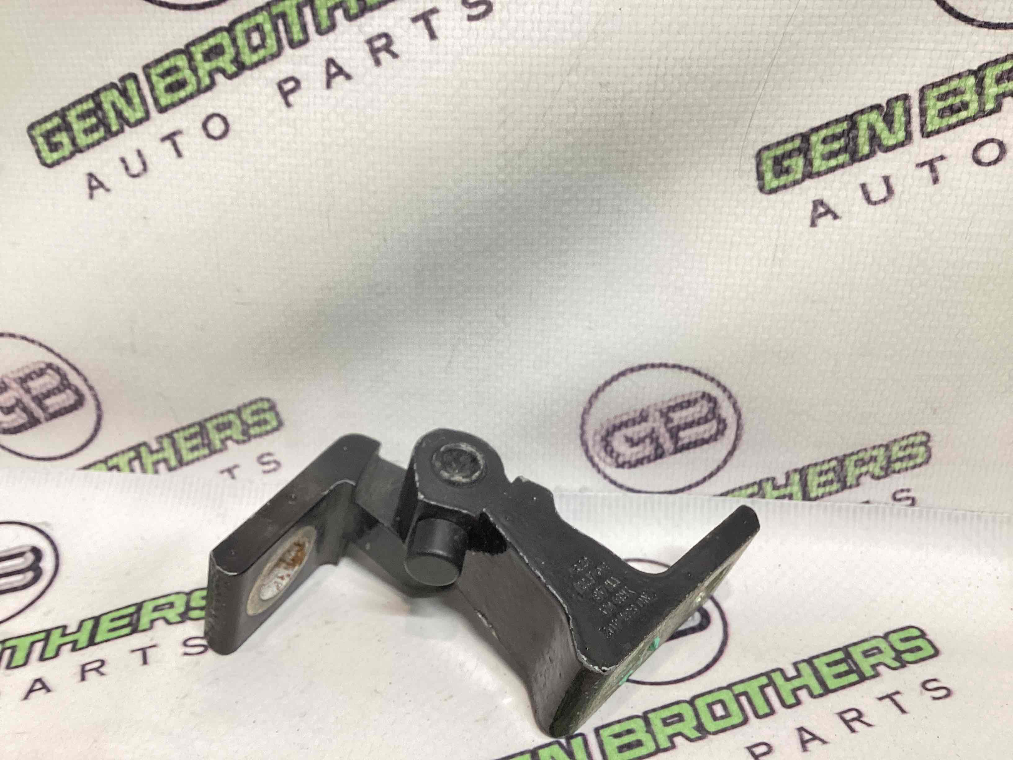 Петля двері, замок двері