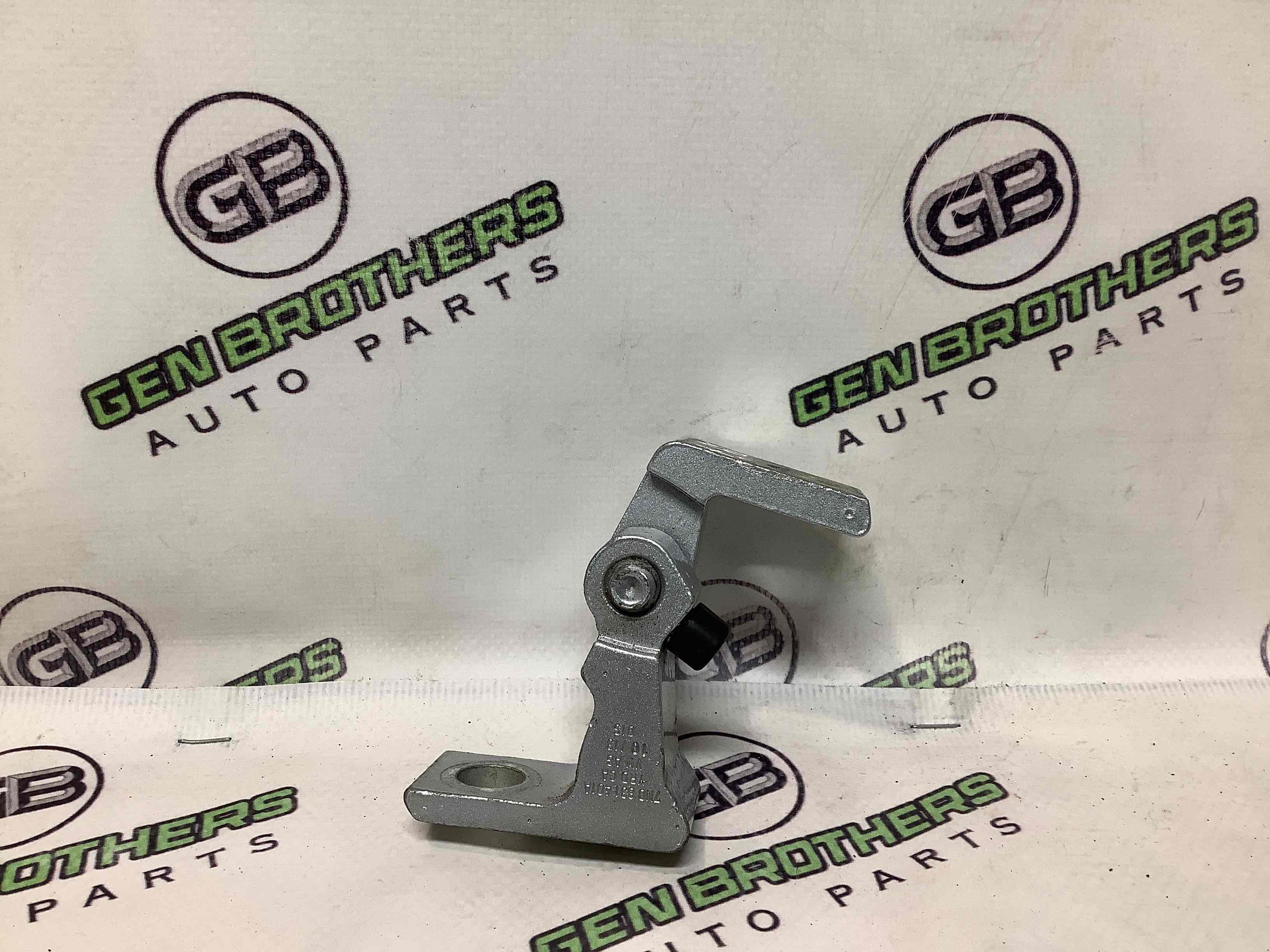 Петля двері, замок двері